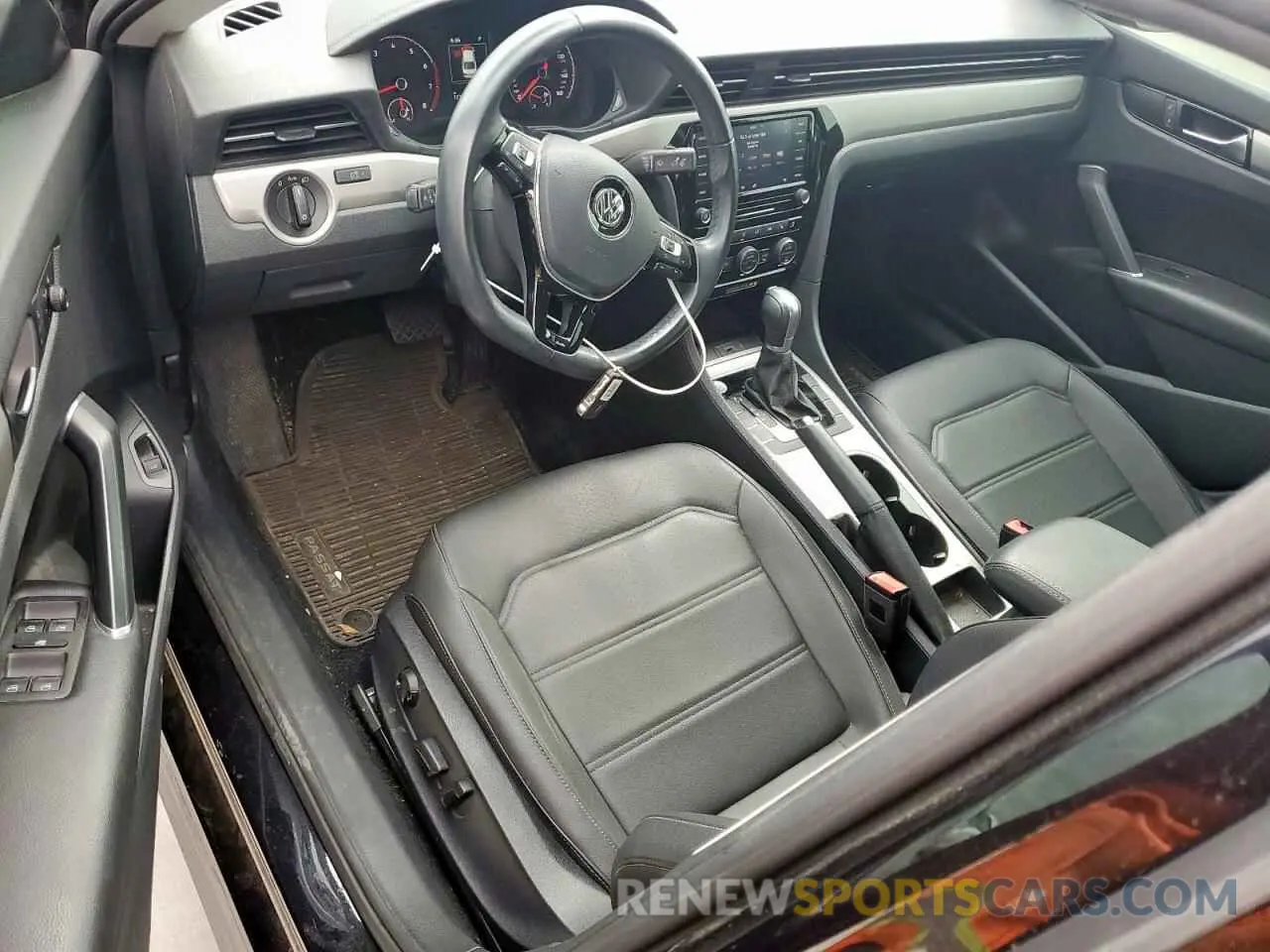 8 Photograph of a damaged car 1VWWA7A37LC026751 VOLKSWAGEN PASSAT 2020