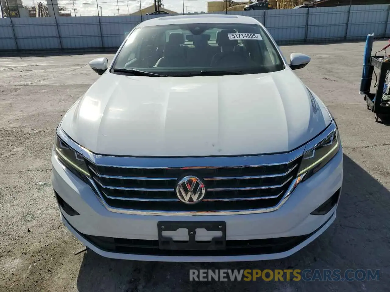 5 Photograph of a damaged car 1VWWA7A37LC027298 VOLKSWAGEN PASSAT 2020