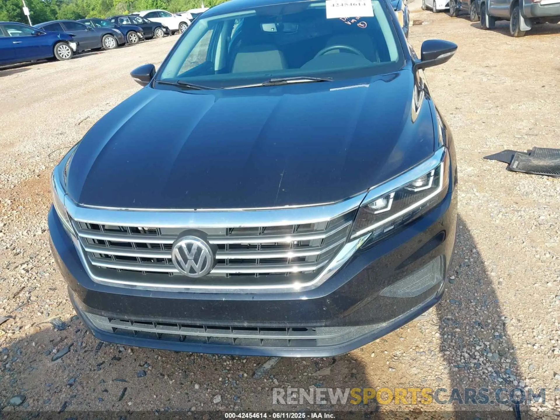 11 Photograph of a damaged car 1VWAA7A31MC017829 VOLKSWAGEN PASSAT 2021