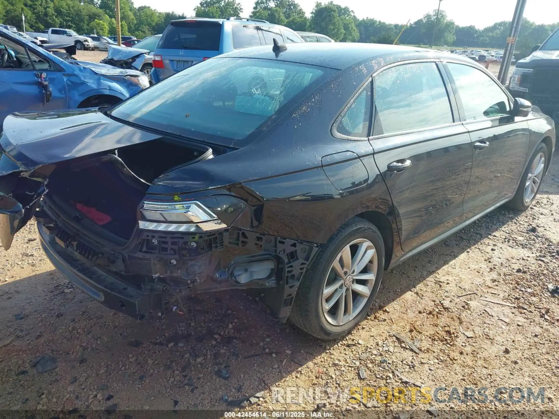 4 Photograph of a damaged car 1VWAA7A31MC017829 VOLKSWAGEN PASSAT 2021
