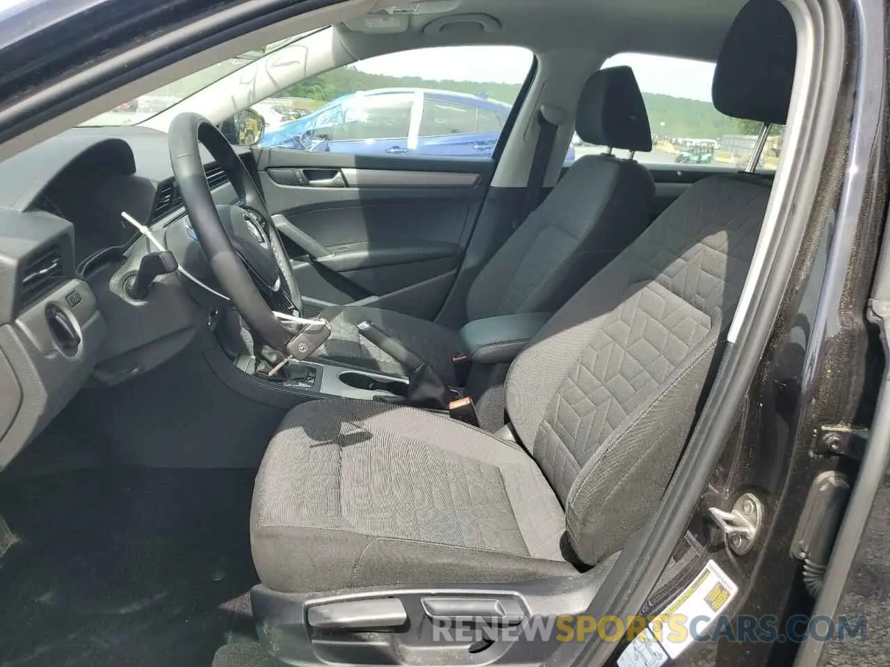 7 Photograph of a damaged car 1VWAA7A32MC013949 VOLKSWAGEN PASSAT 2021