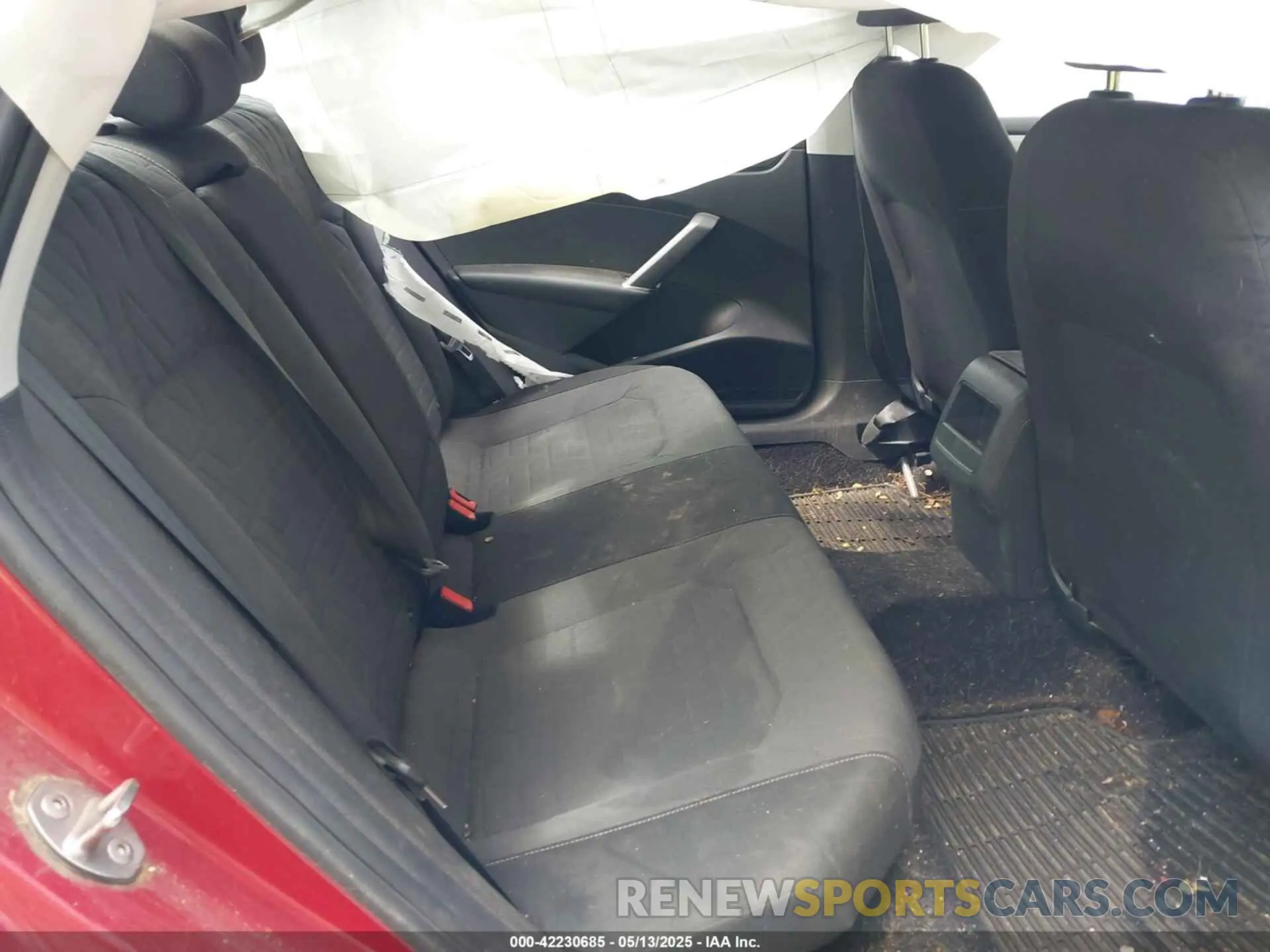 8 Photograph of a damaged car 1VWAA7A32MC015846 VOLKSWAGEN PASSAT 2021