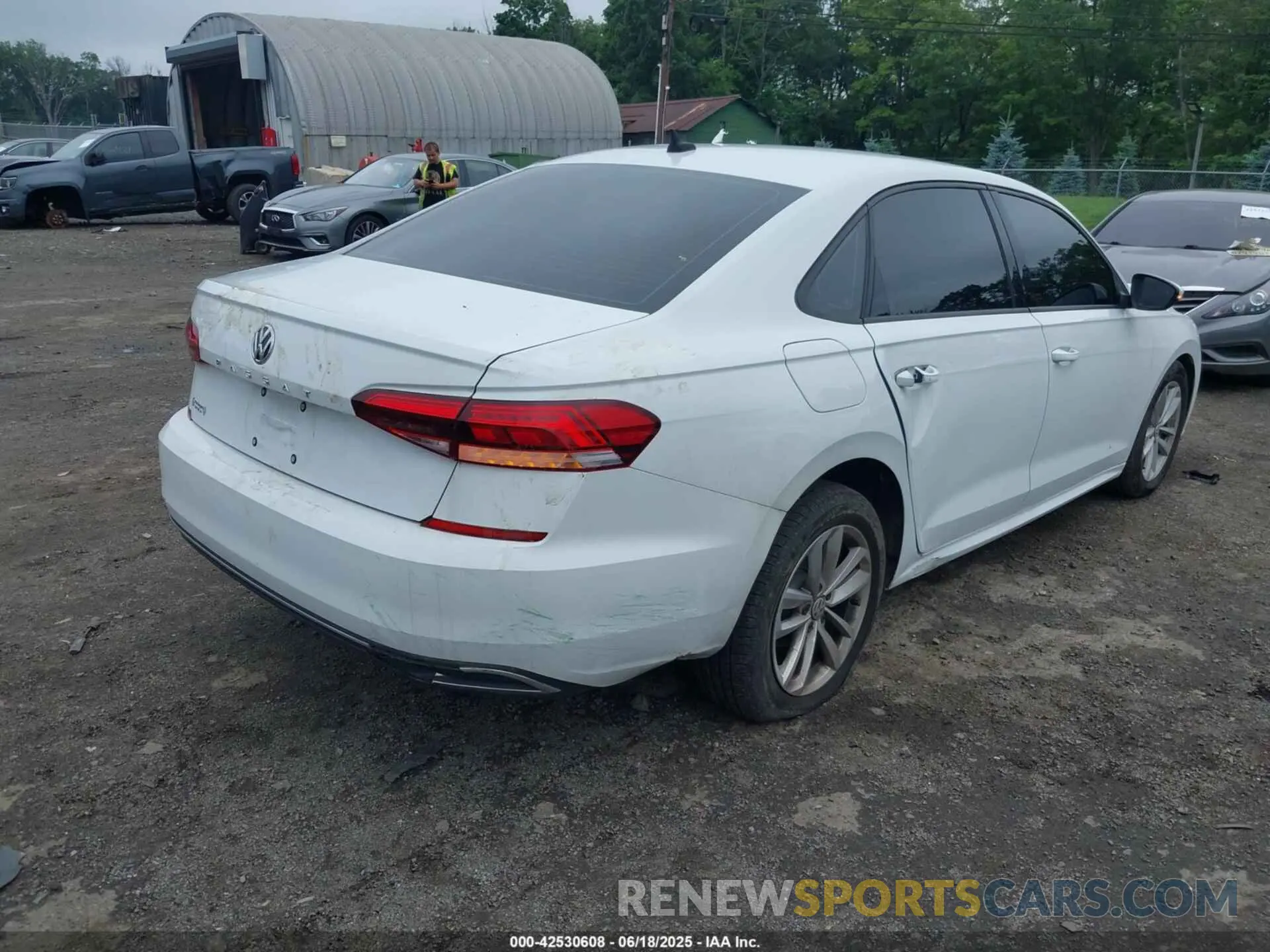 4 Photograph of a damaged car 1VWAA7A33MC014365 VOLKSWAGEN PASSAT 2021