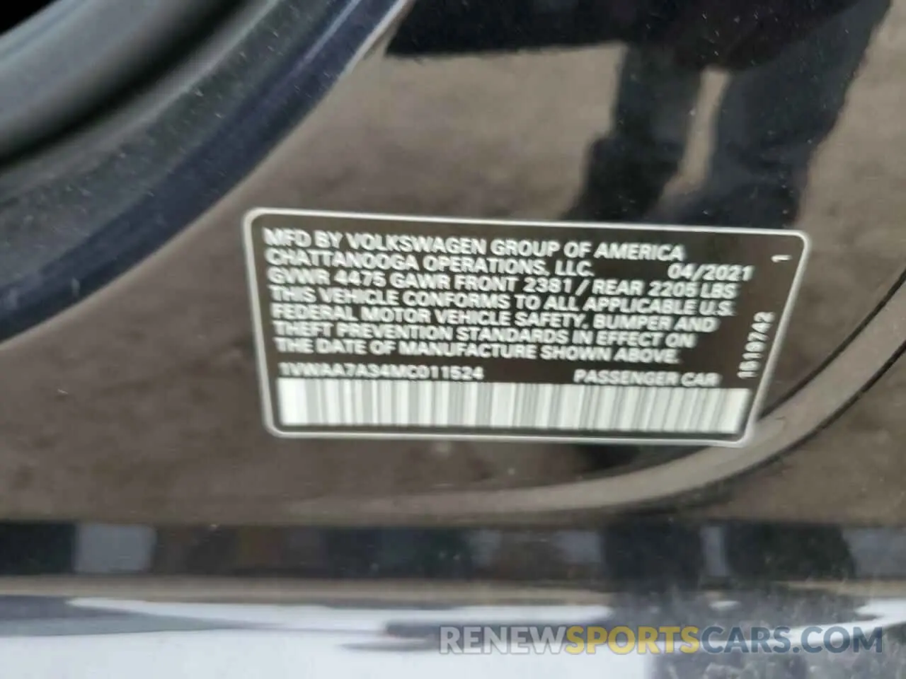 12 Photograph of a damaged car 1VWAA7A34MC011524 VOLKSWAGEN PASSAT 2021