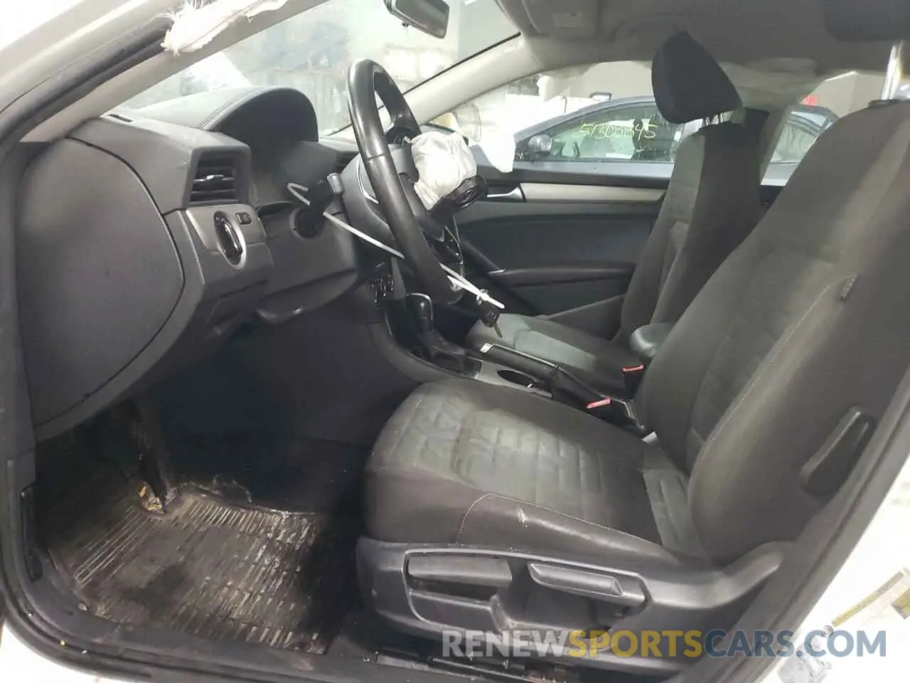7 Photograph of a damaged car 1VWAA7A34MC013967 VOLKSWAGEN PASSAT 2021