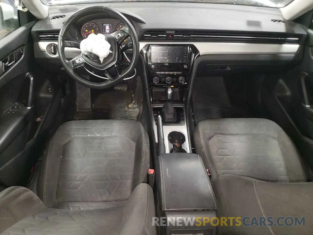 8 Photograph of a damaged car 1VWAA7A34MC013967 VOLKSWAGEN PASSAT 2021