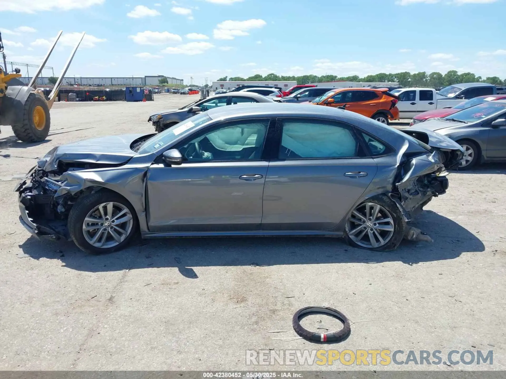 13 Photograph of a damaged car 1VWAA7A36MC000511 VOLKSWAGEN PASSAT 2021