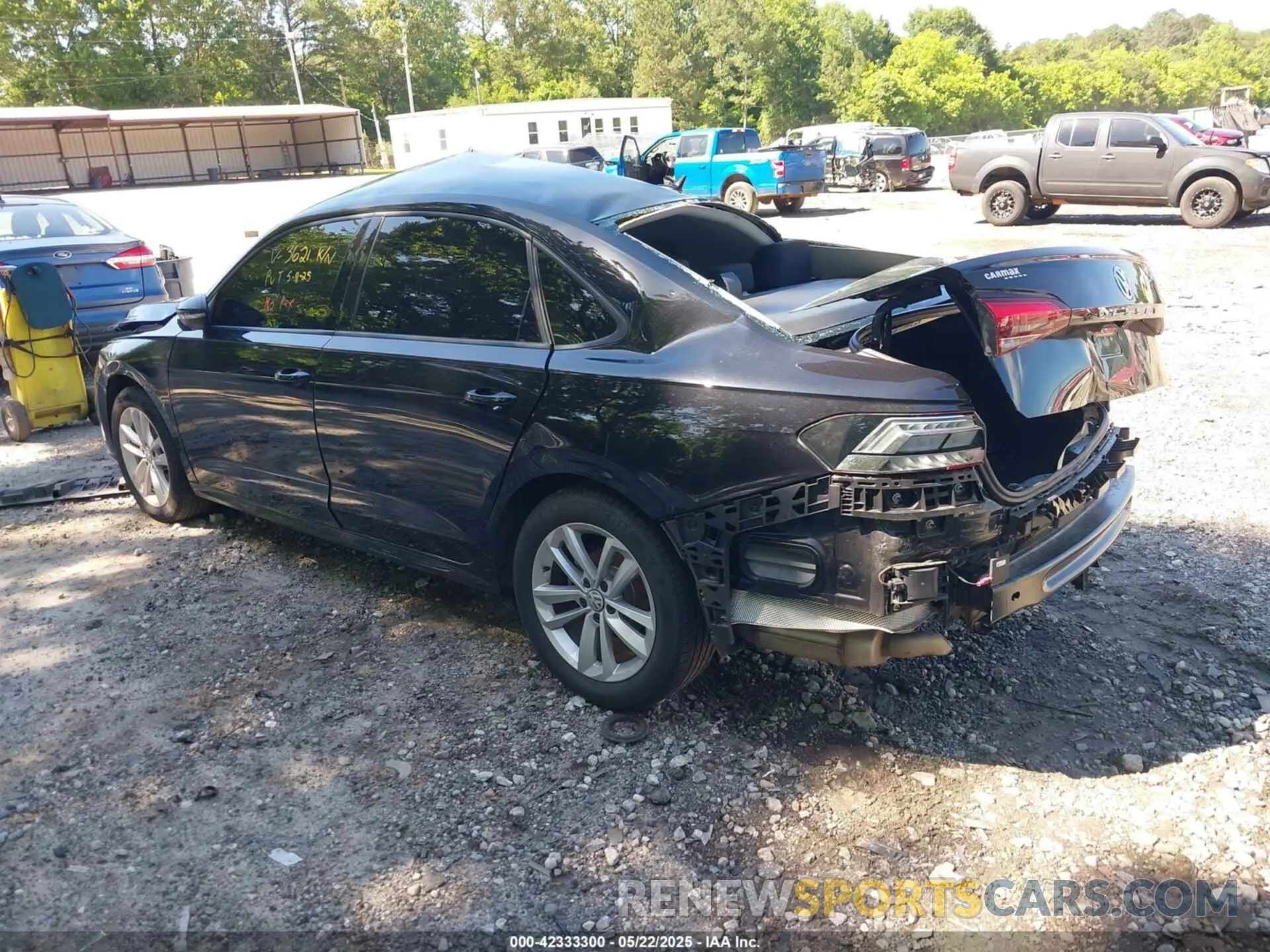 3 Photograph of a damaged car 1VWAA7A36MC003621 VOLKSWAGEN PASSAT 2021