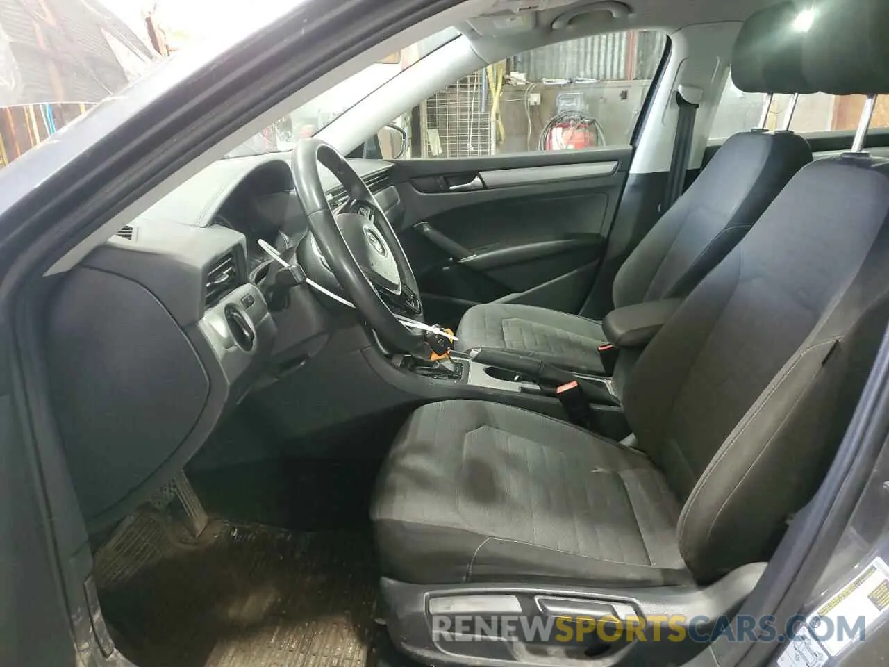 7 Photograph of a damaged car 1VWAA7A36MC014084 VOLKSWAGEN PASSAT 2021