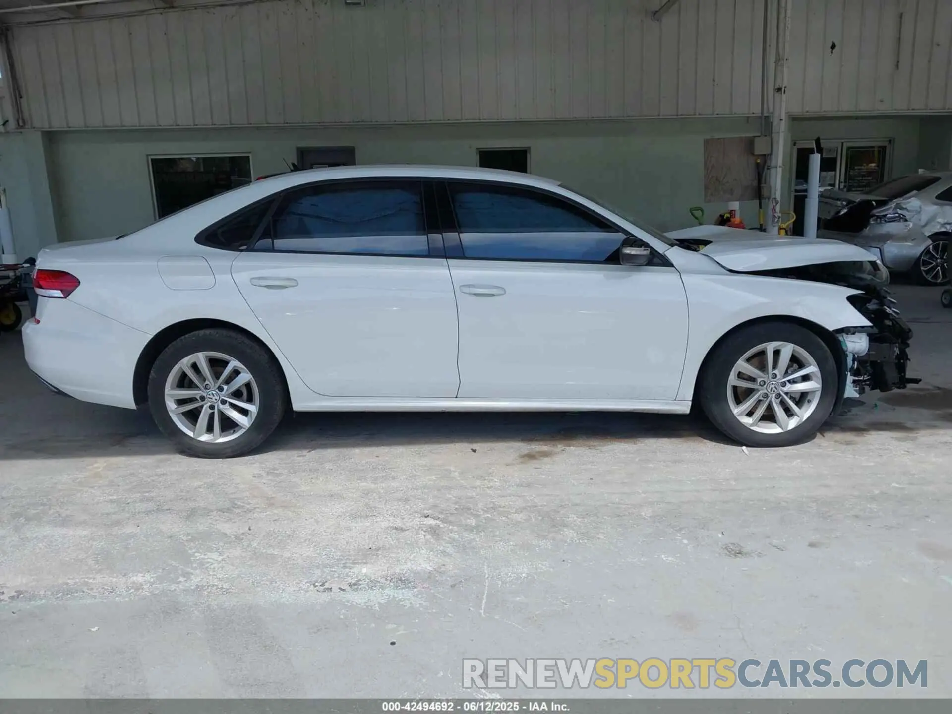 13 Photograph of a damaged car 1VWAA7A39MC015312 VOLKSWAGEN PASSAT 2021