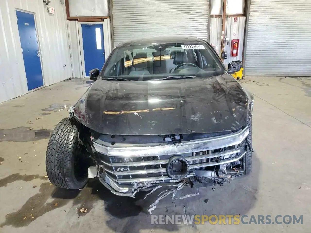 5 Photograph of a damaged car 1VWMA7A36MC002983 VOLKSWAGEN PASSAT 2021