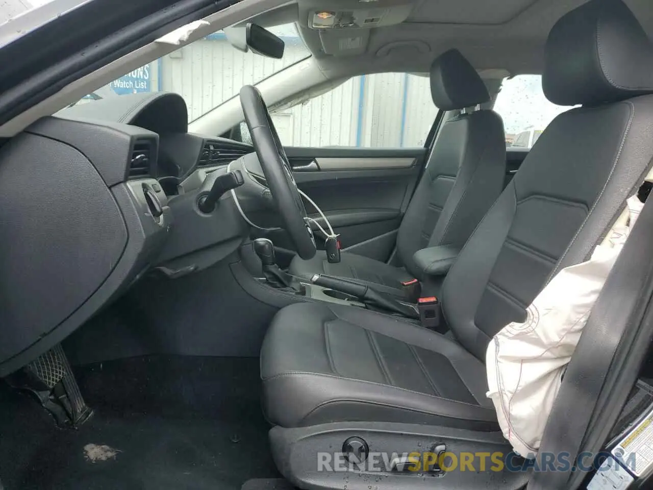 7 Photograph of a damaged car 1VWSA7A30MC006535 VOLKSWAGEN PASSAT 2021