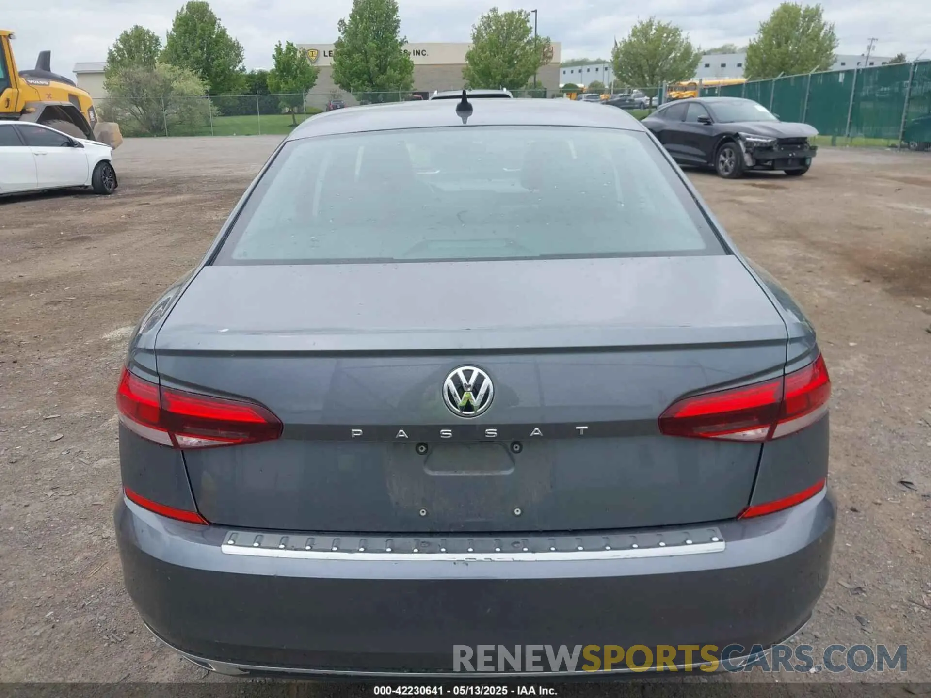 16 Photograph of a damaged car 1VWSA7A31MC014191 VOLKSWAGEN PASSAT 2021