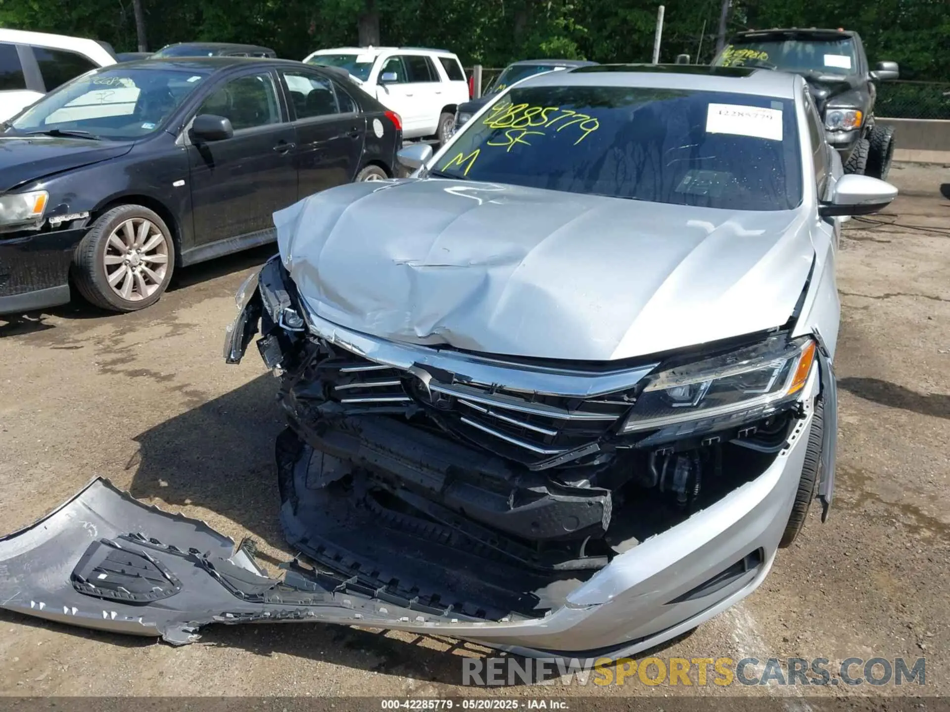 6 Photograph of a damaged car 1VWSA7A32MC002440 VOLKSWAGEN PASSAT 2021