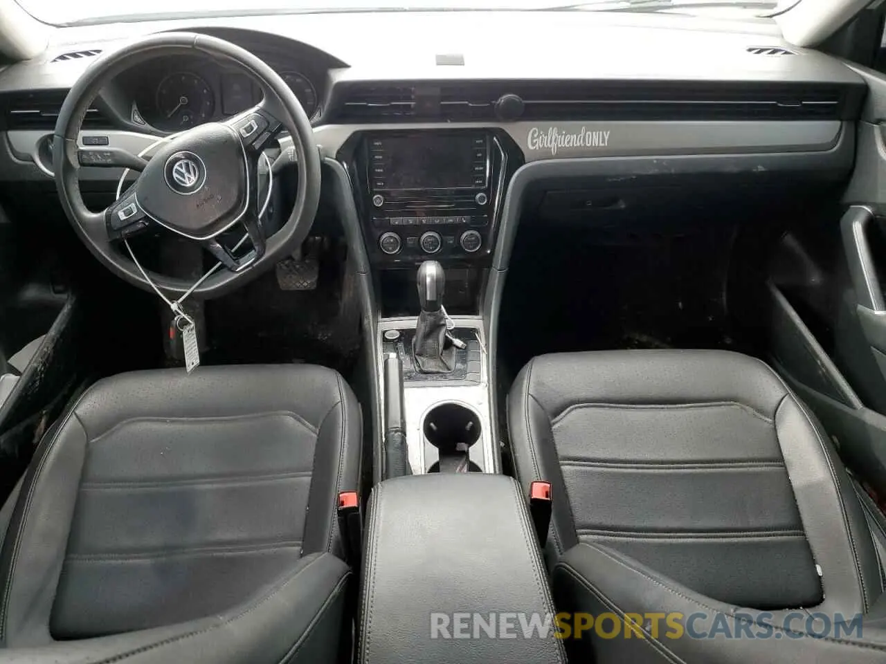 8 Photograph of a damaged car 1VWSA7A32MC009369 VOLKSWAGEN PASSAT 2021