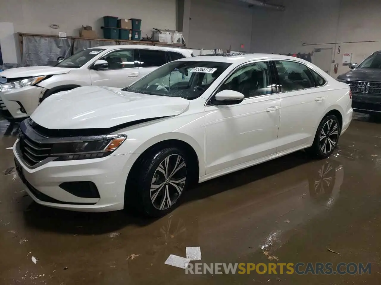 1 Photograph of a damaged car 1VWSA7A33MC002530 VOLKSWAGEN PASSAT 2021