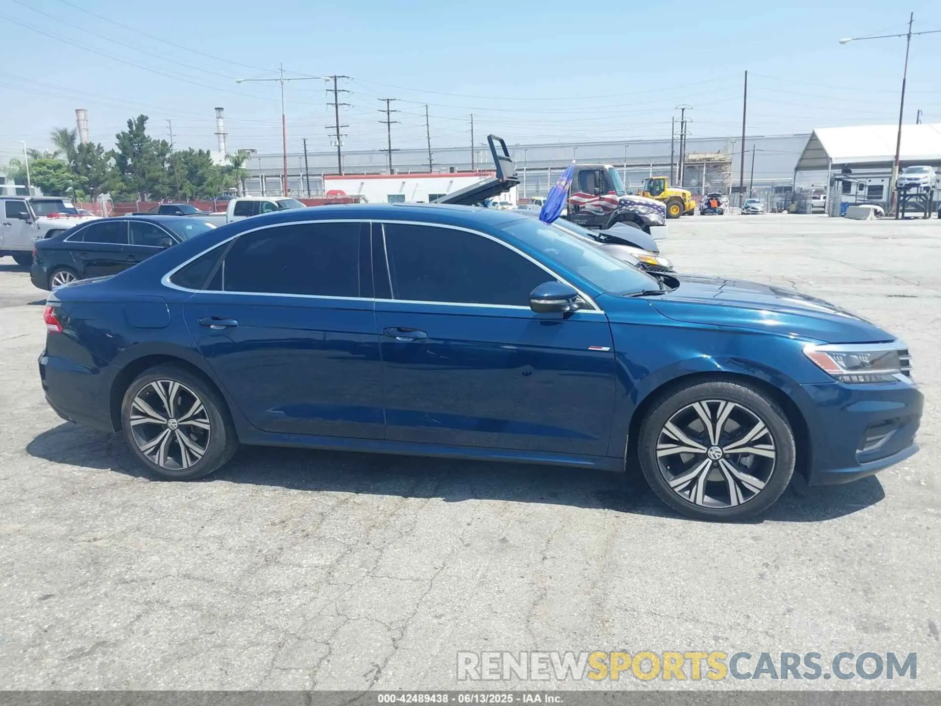 13 Photograph of a damaged car 1VWSA7A33MC007887 VOLKSWAGEN PASSAT 2021