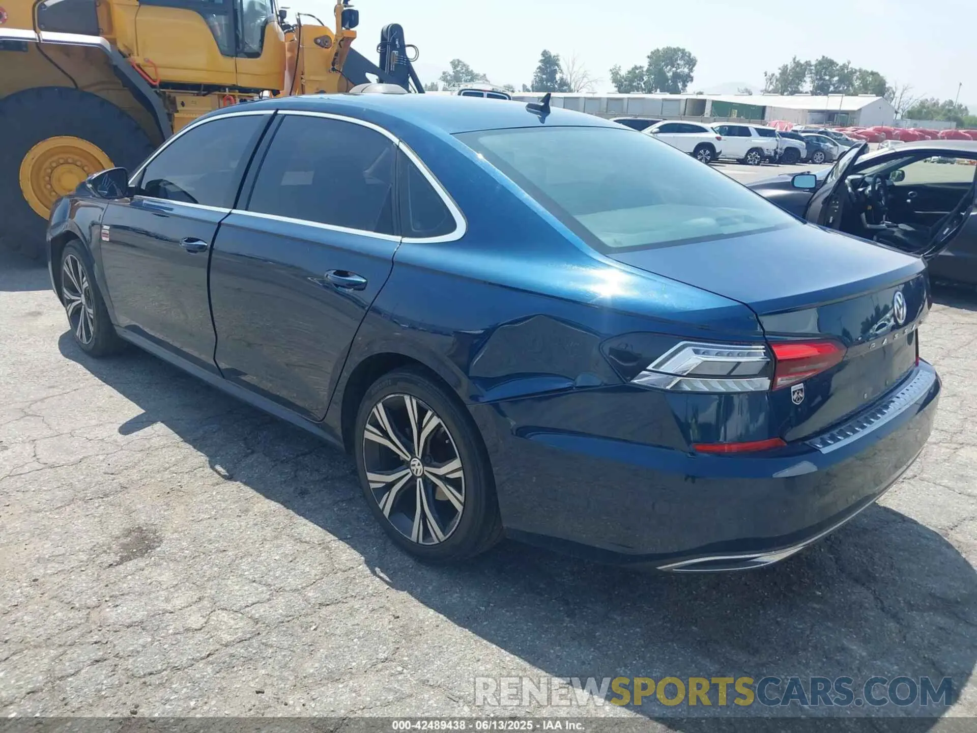 3 Photograph of a damaged car 1VWSA7A33MC007887 VOLKSWAGEN PASSAT 2021
