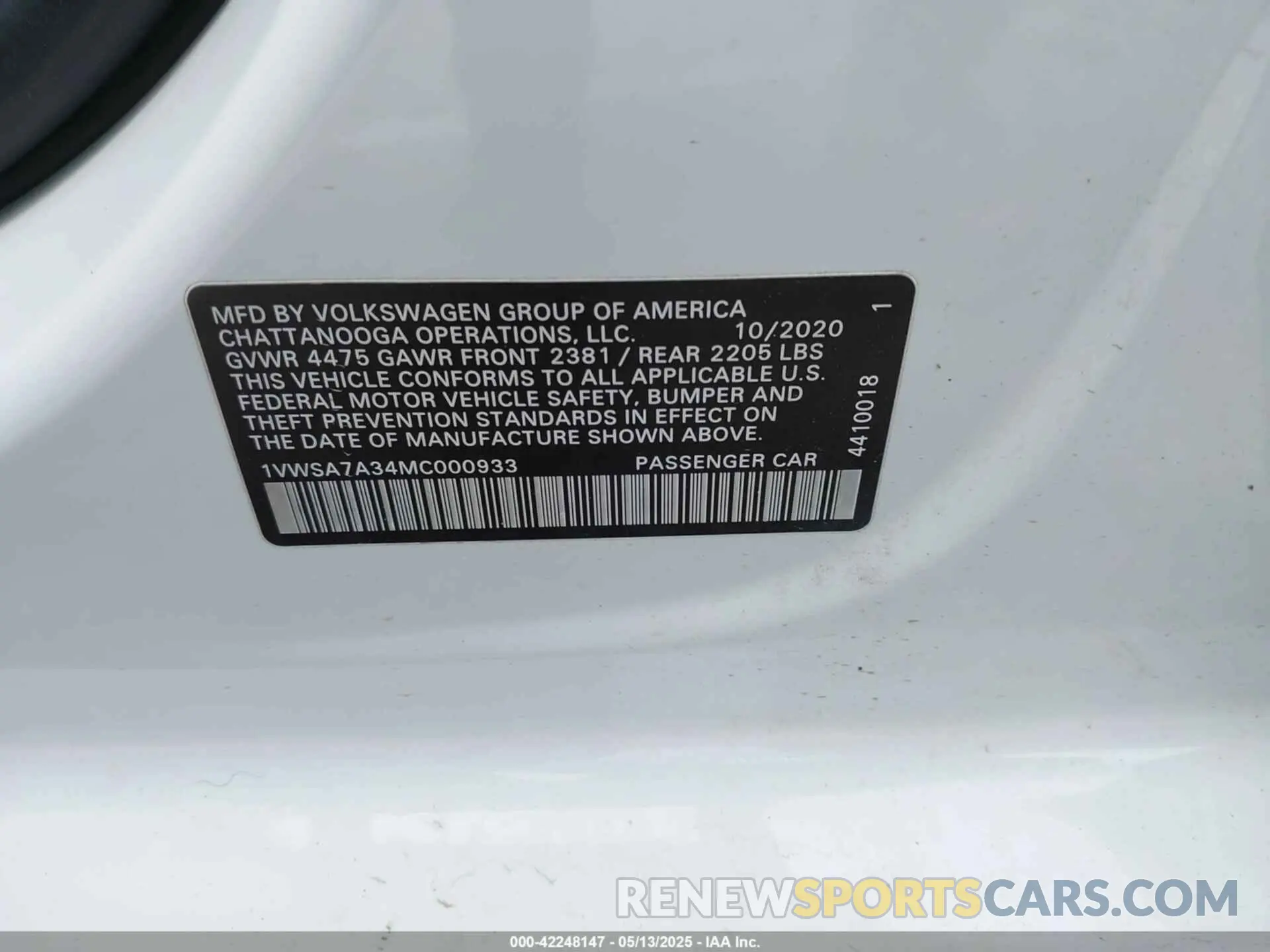 9 Photograph of a damaged car 1VWSA7A34MC000933 VOLKSWAGEN PASSAT 2021