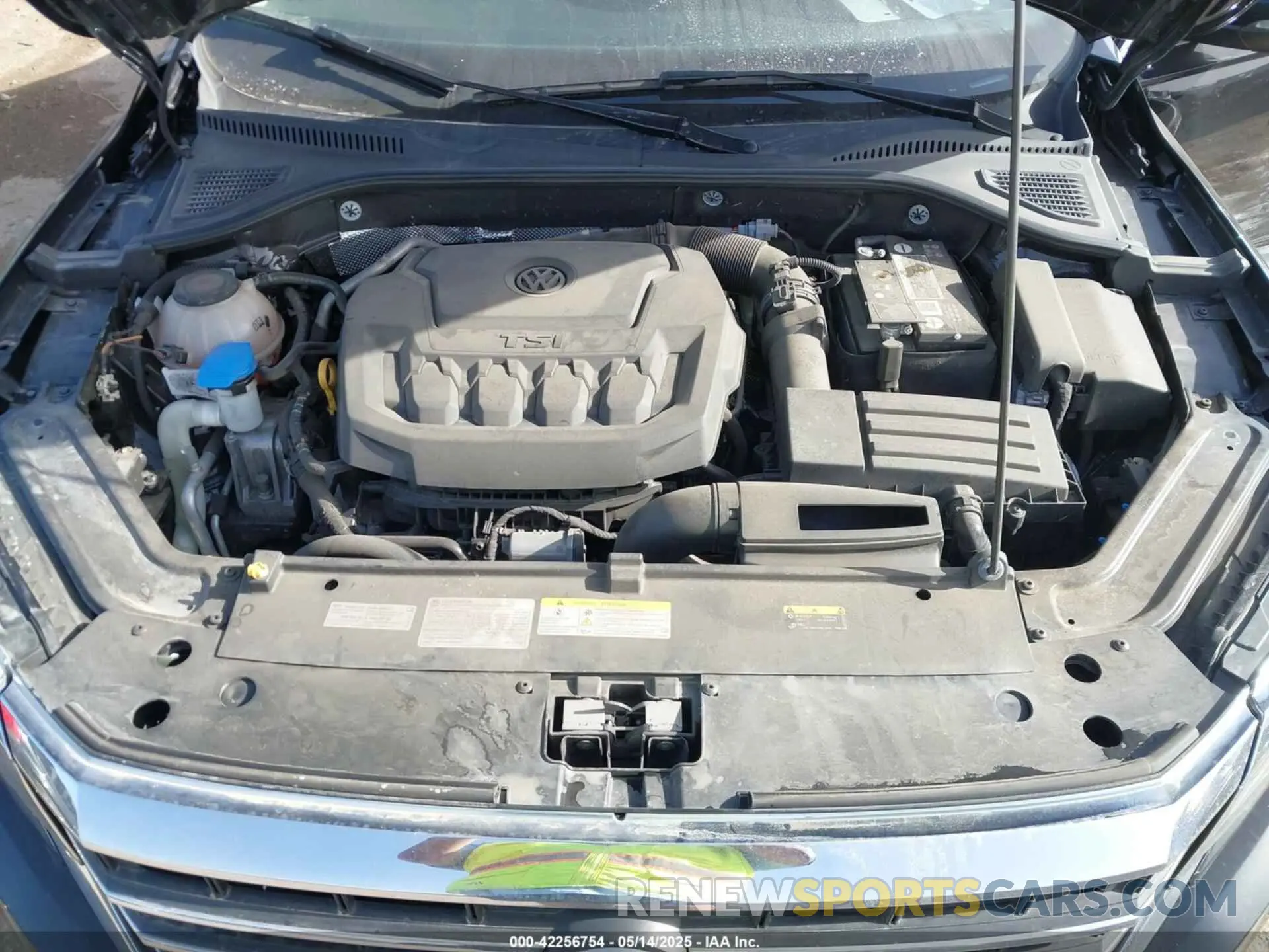 10 Photograph of a damaged car 1VWSA7A34MC005338 VOLKSWAGEN PASSAT 2021