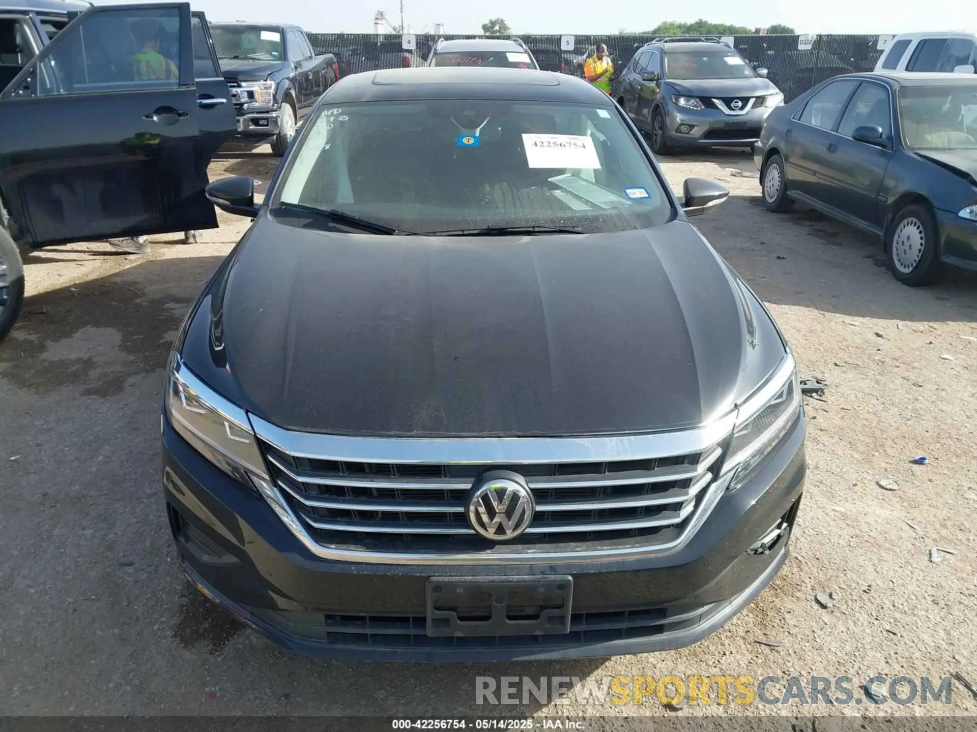 12 Photograph of a damaged car 1VWSA7A34MC005338 VOLKSWAGEN PASSAT 2021