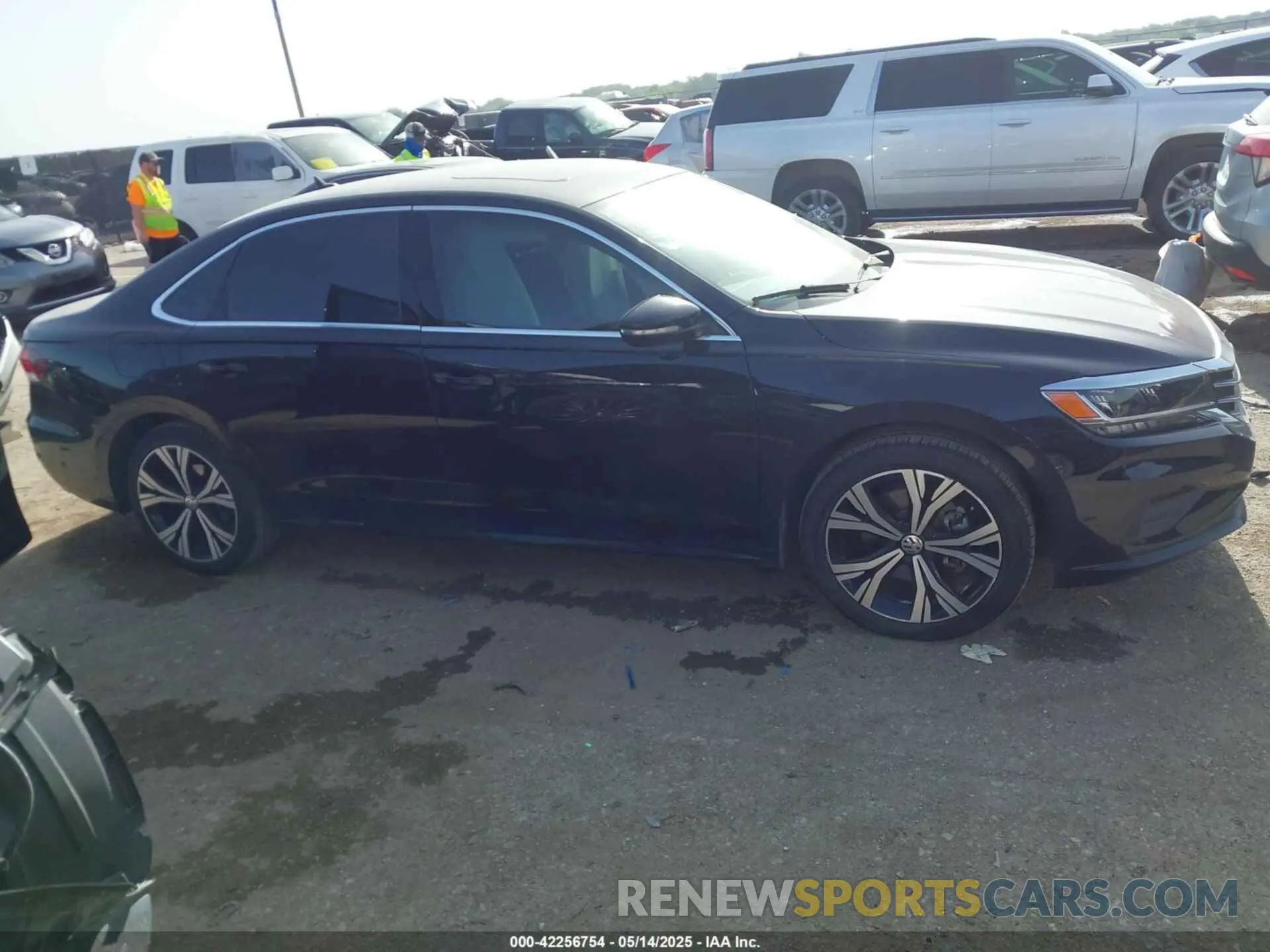 13 Photograph of a damaged car 1VWSA7A34MC005338 VOLKSWAGEN PASSAT 2021