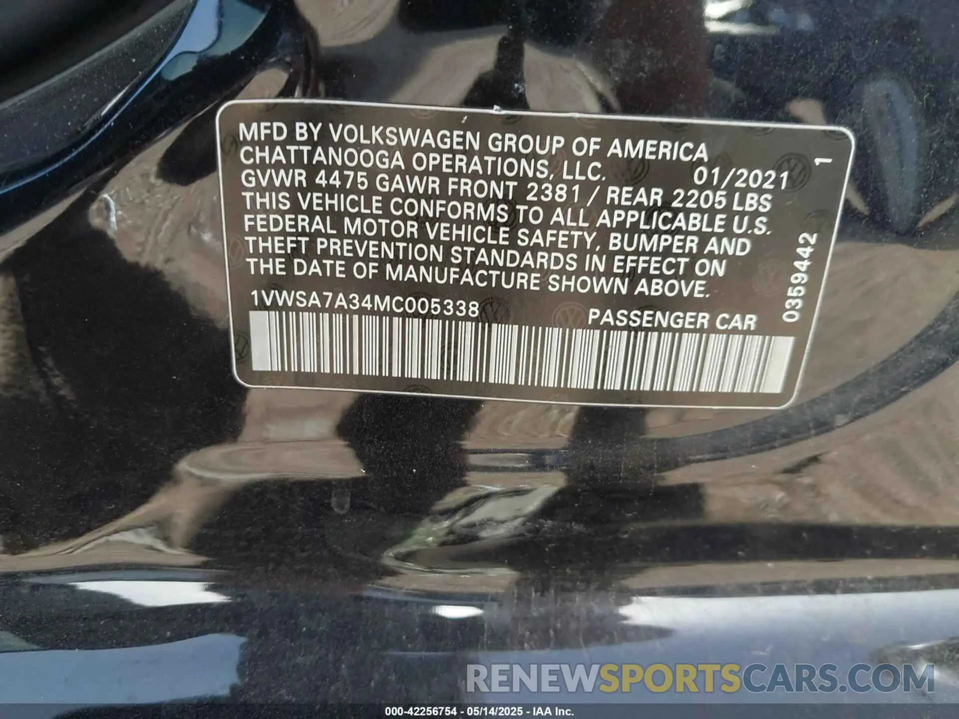 9 Photograph of a damaged car 1VWSA7A34MC005338 VOLKSWAGEN PASSAT 2021