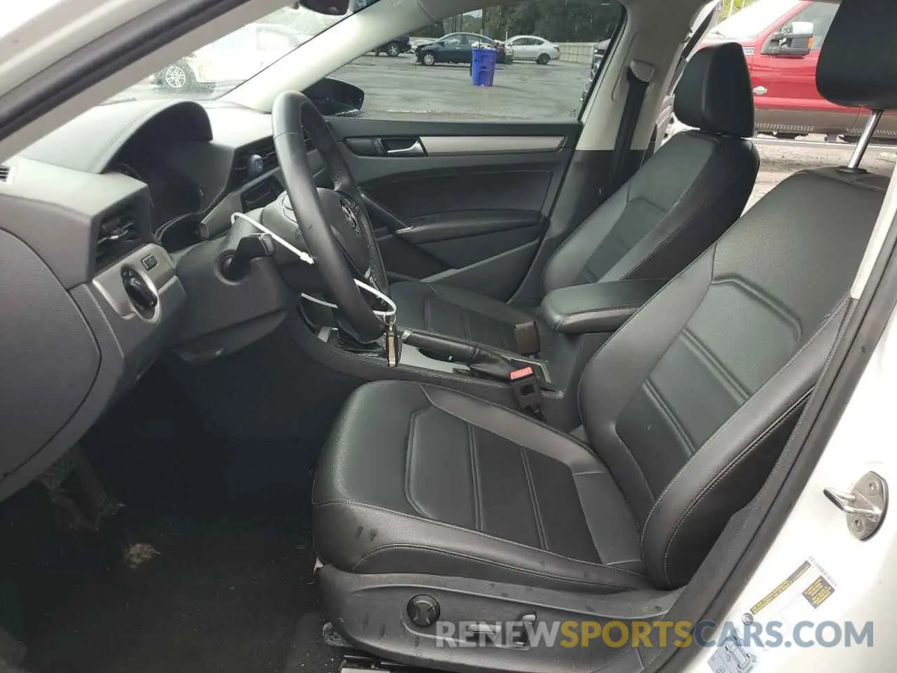 7 Photograph of a damaged car 1VWSA7A34MC010510 VOLKSWAGEN PASSAT 2021