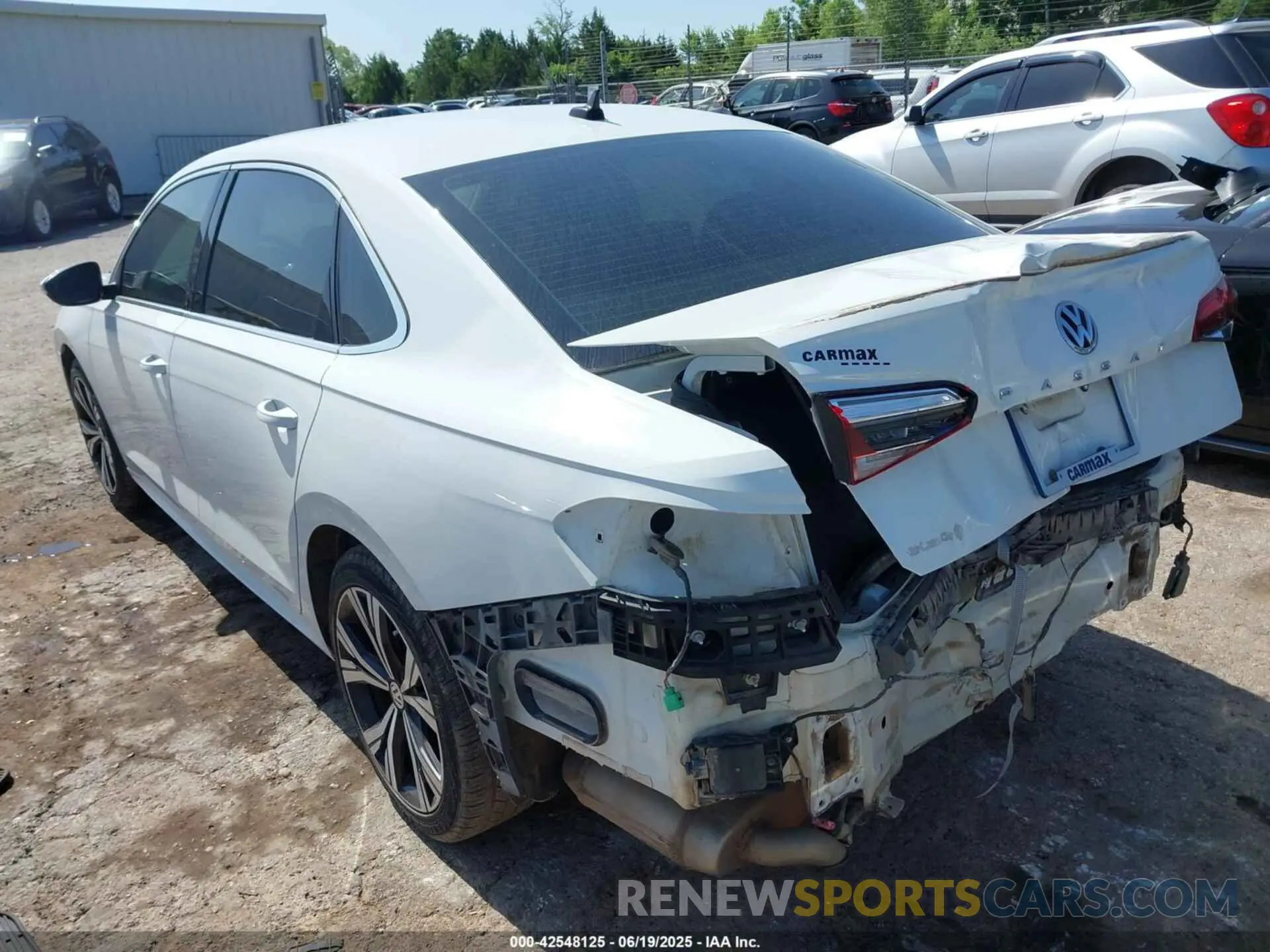 3 Photograph of a damaged car 1VWSA7A34MC018770 VOLKSWAGEN PASSAT 2021