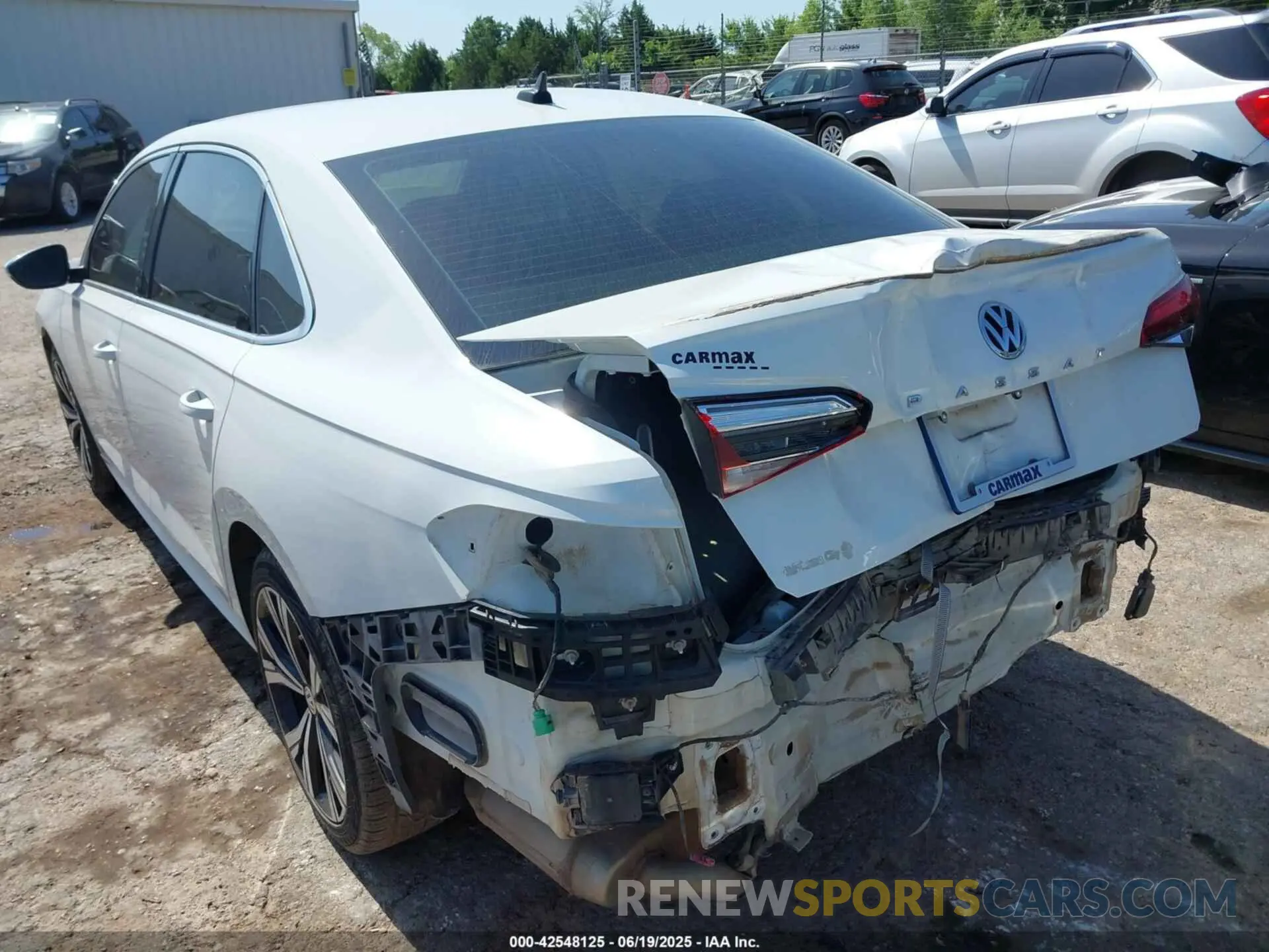 6 Photograph of a damaged car 1VWSA7A34MC018770 VOLKSWAGEN PASSAT 2021