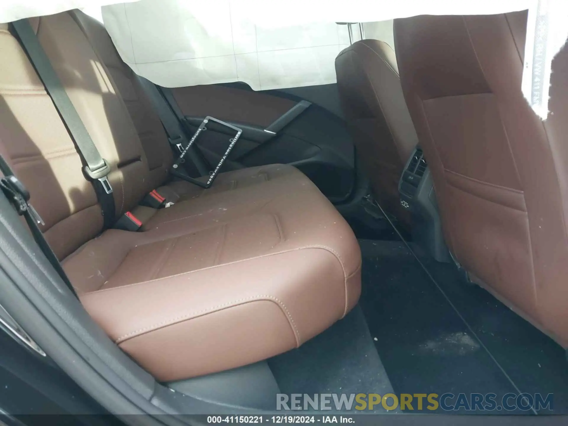 8 Photograph of a damaged car 1VWSA7A34MC019031 VOLKSWAGEN PASSAT 2021