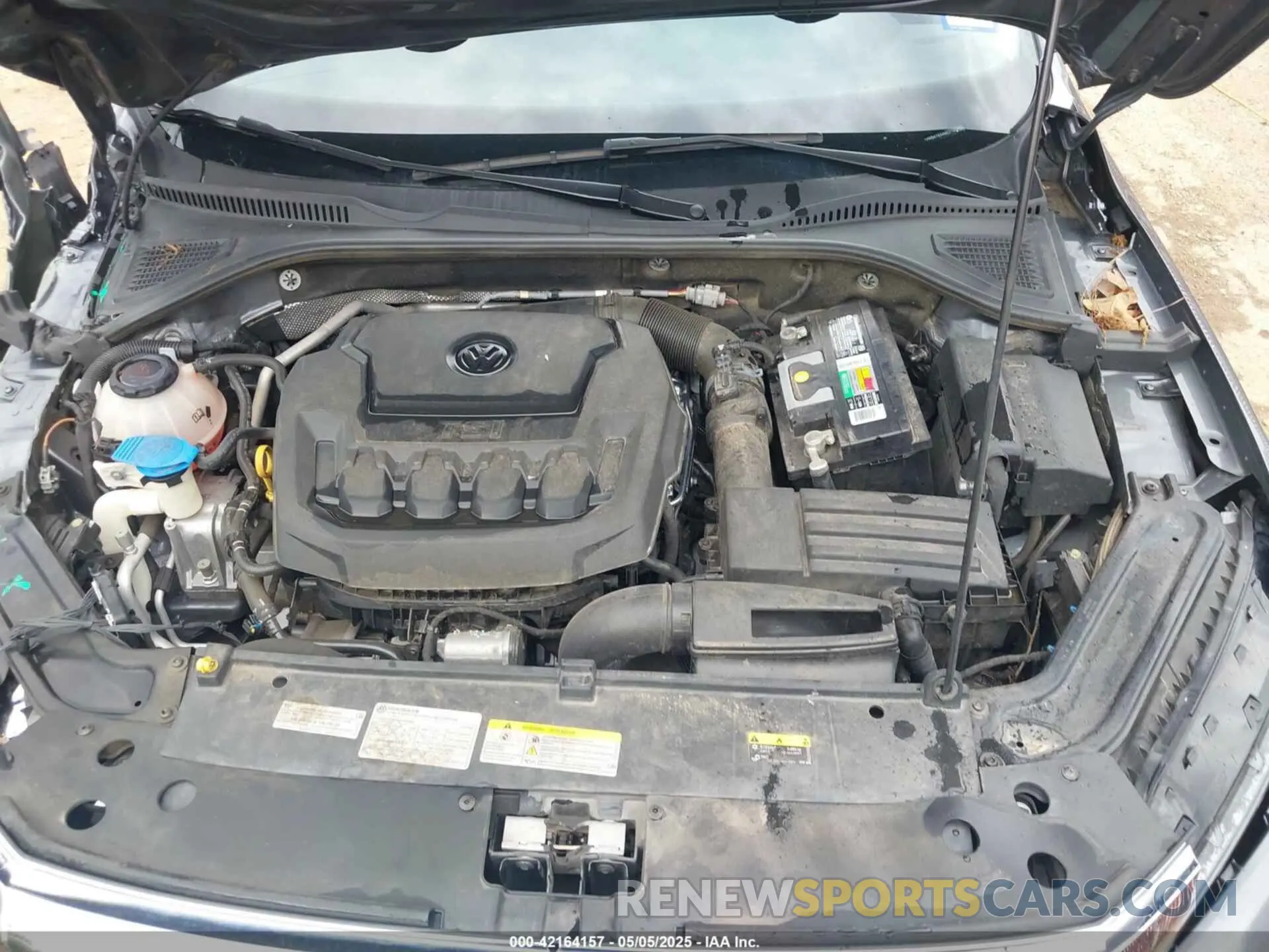 10 Photograph of a damaged car 1VWSA7A34MC019045 VOLKSWAGEN PASSAT 2021