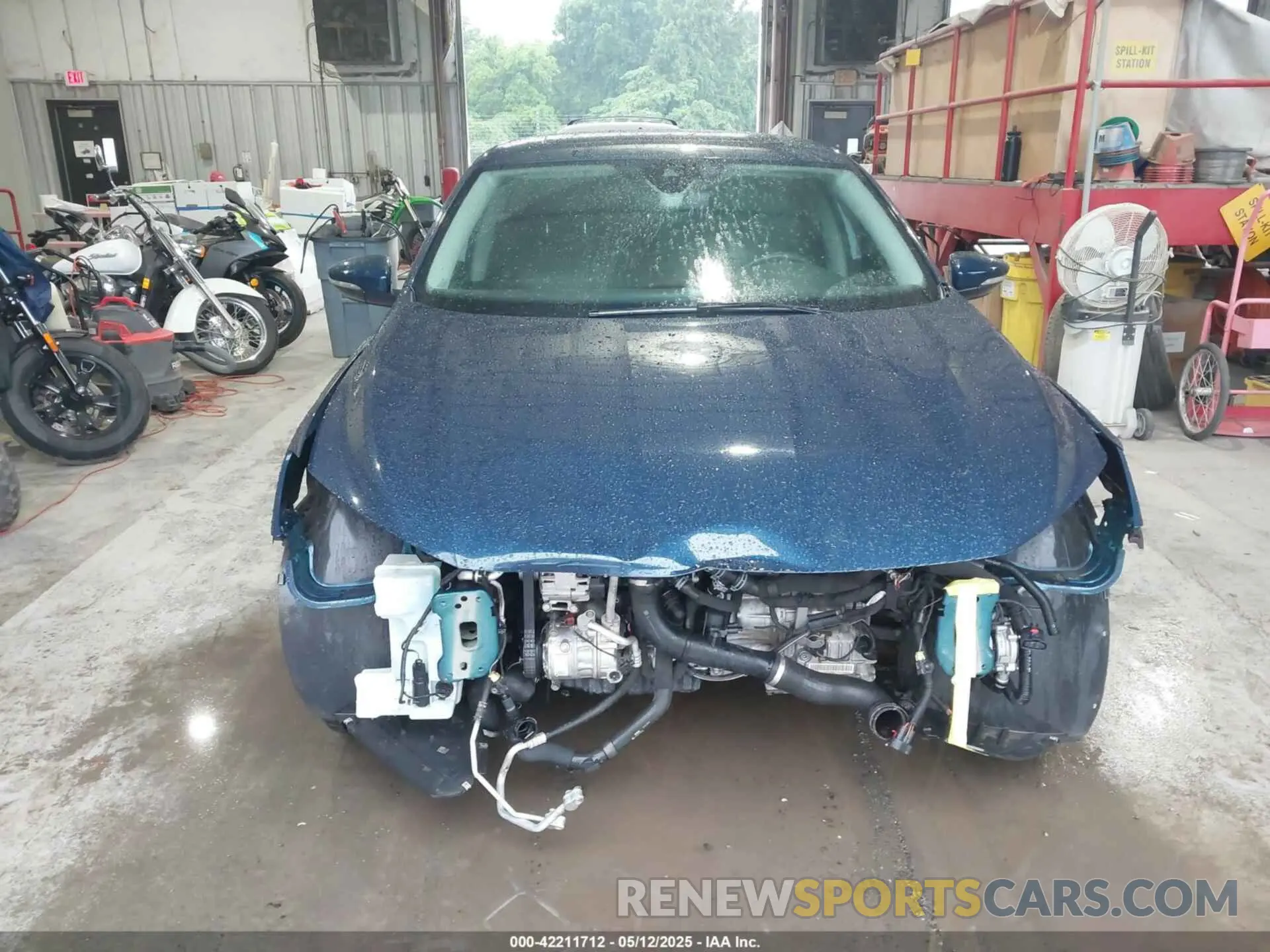 13 Photograph of a damaged car 1VWSA7A37MC014969 VOLKSWAGEN PASSAT 2021
