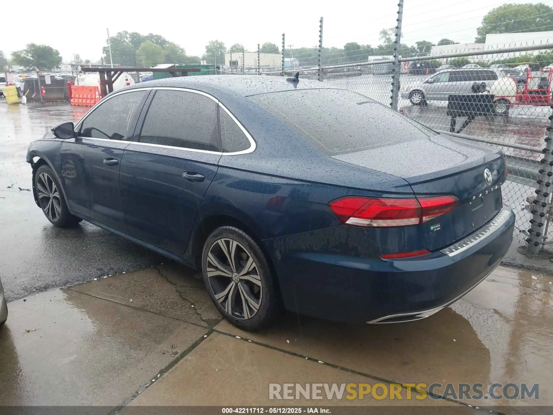 15 Photograph of a damaged car 1VWSA7A37MC014969 VOLKSWAGEN PASSAT 2021