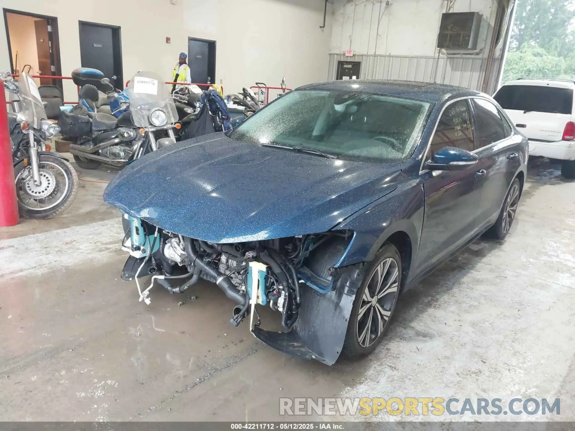 2 Photograph of a damaged car 1VWSA7A37MC014969 VOLKSWAGEN PASSAT 2021