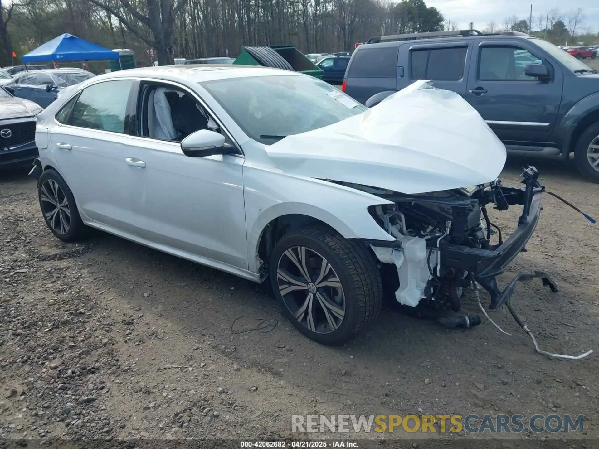 1 Photograph of a damaged car 1VWSA7A38MC002586 VOLKSWAGEN PASSAT 2021