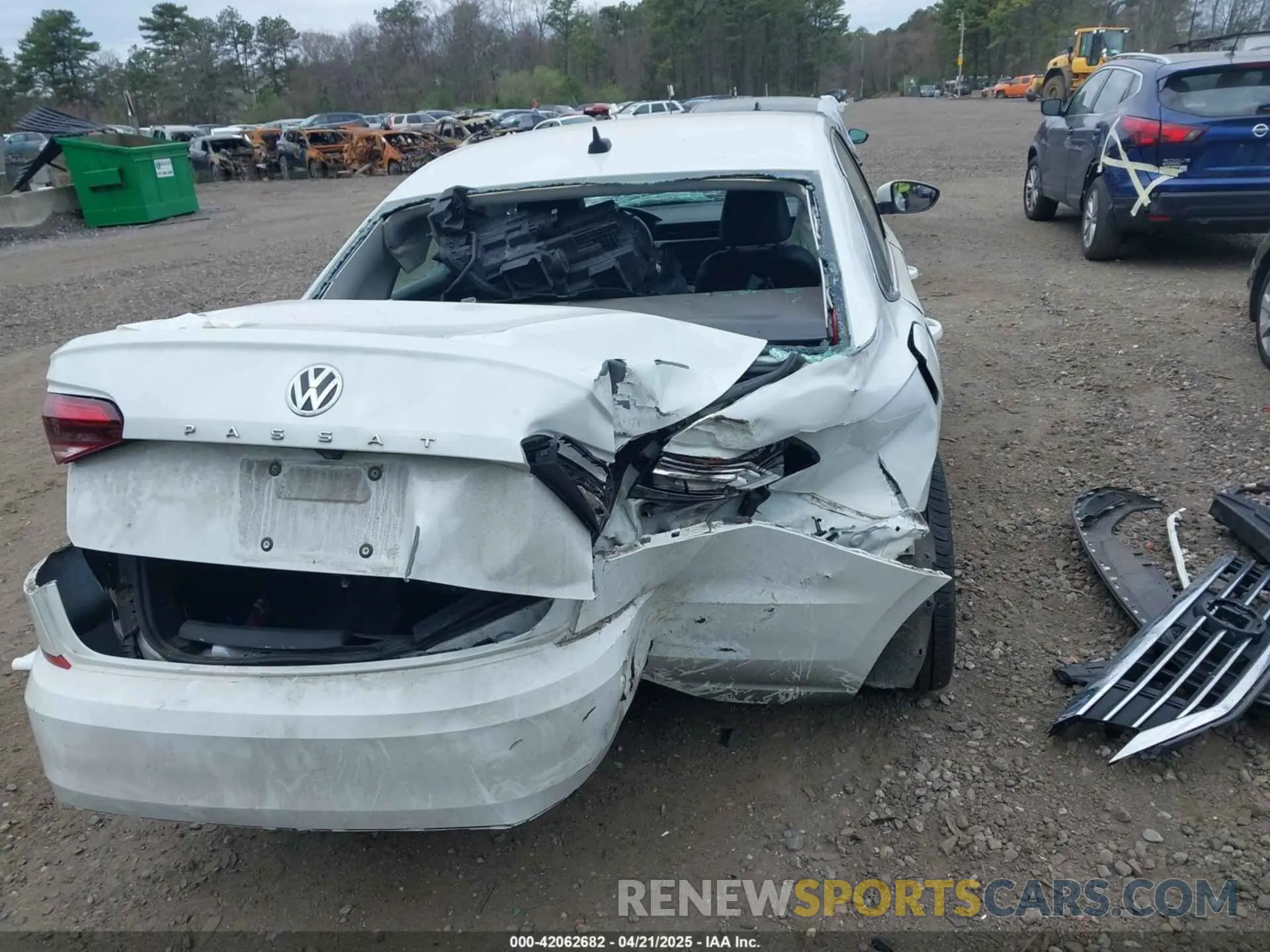 16 Photograph of a damaged car 1VWSA7A38MC002586 VOLKSWAGEN PASSAT 2021