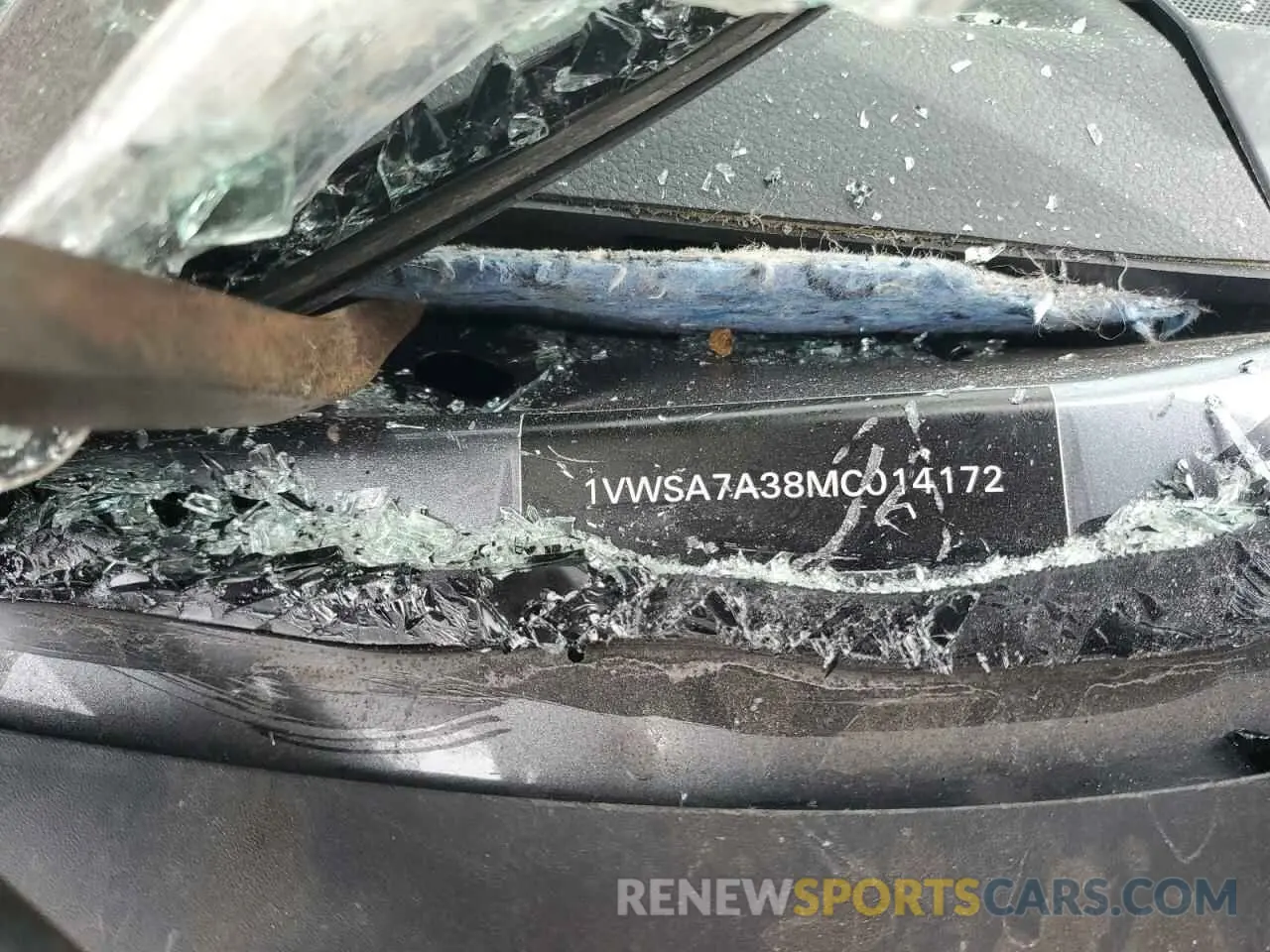 12 Photograph of a damaged car 1VWSA7A38MC014172 VOLKSWAGEN PASSAT 2021