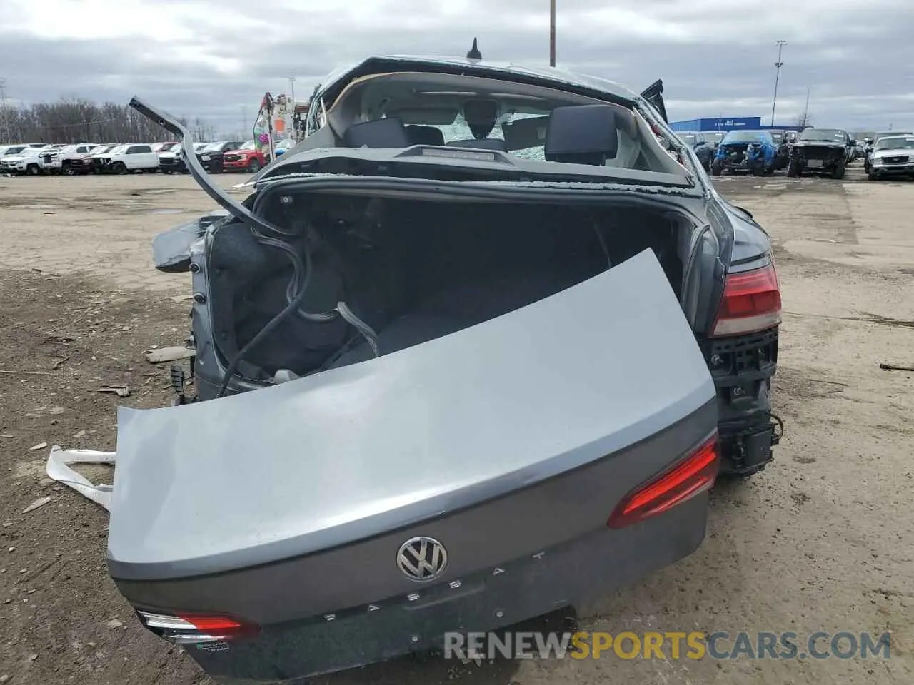 6 Photograph of a damaged car 1VWSA7A38MC014172 VOLKSWAGEN PASSAT 2021