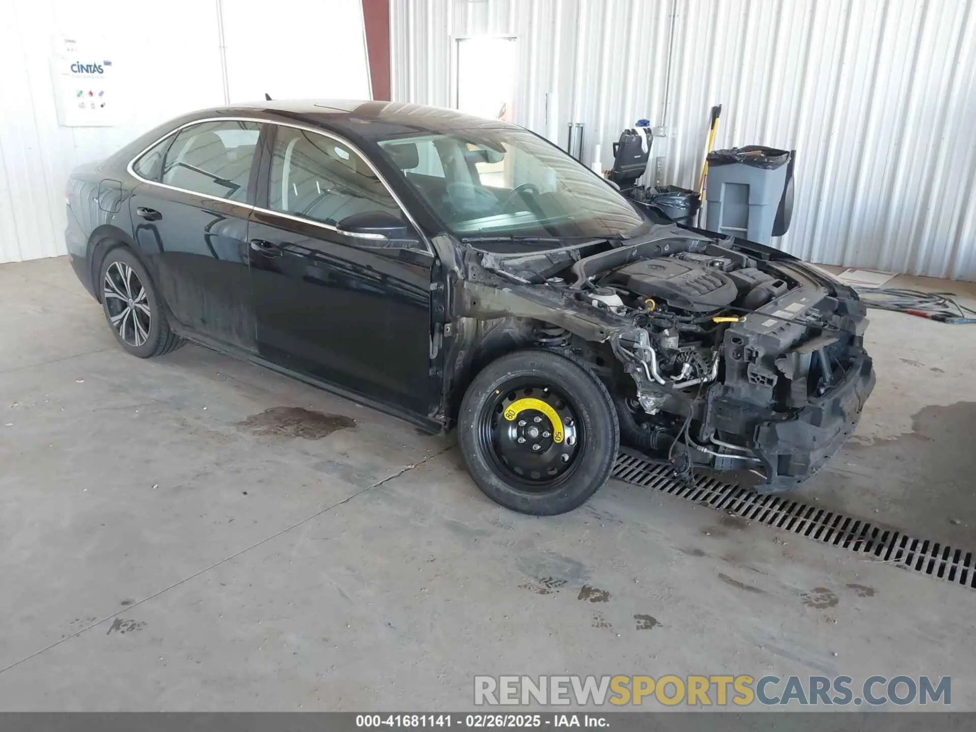 1 Photograph of a damaged car 1VWSA7A39MC001172 VOLKSWAGEN PASSAT 2021