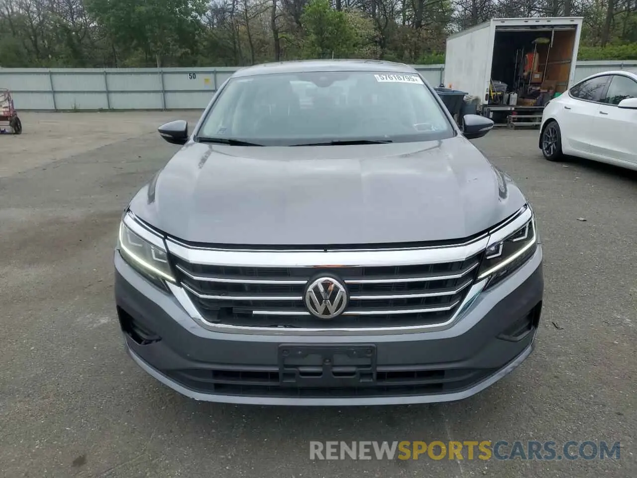 5 Photograph of a damaged car 1VWSA7A39MC003620 VOLKSWAGEN PASSAT 2021