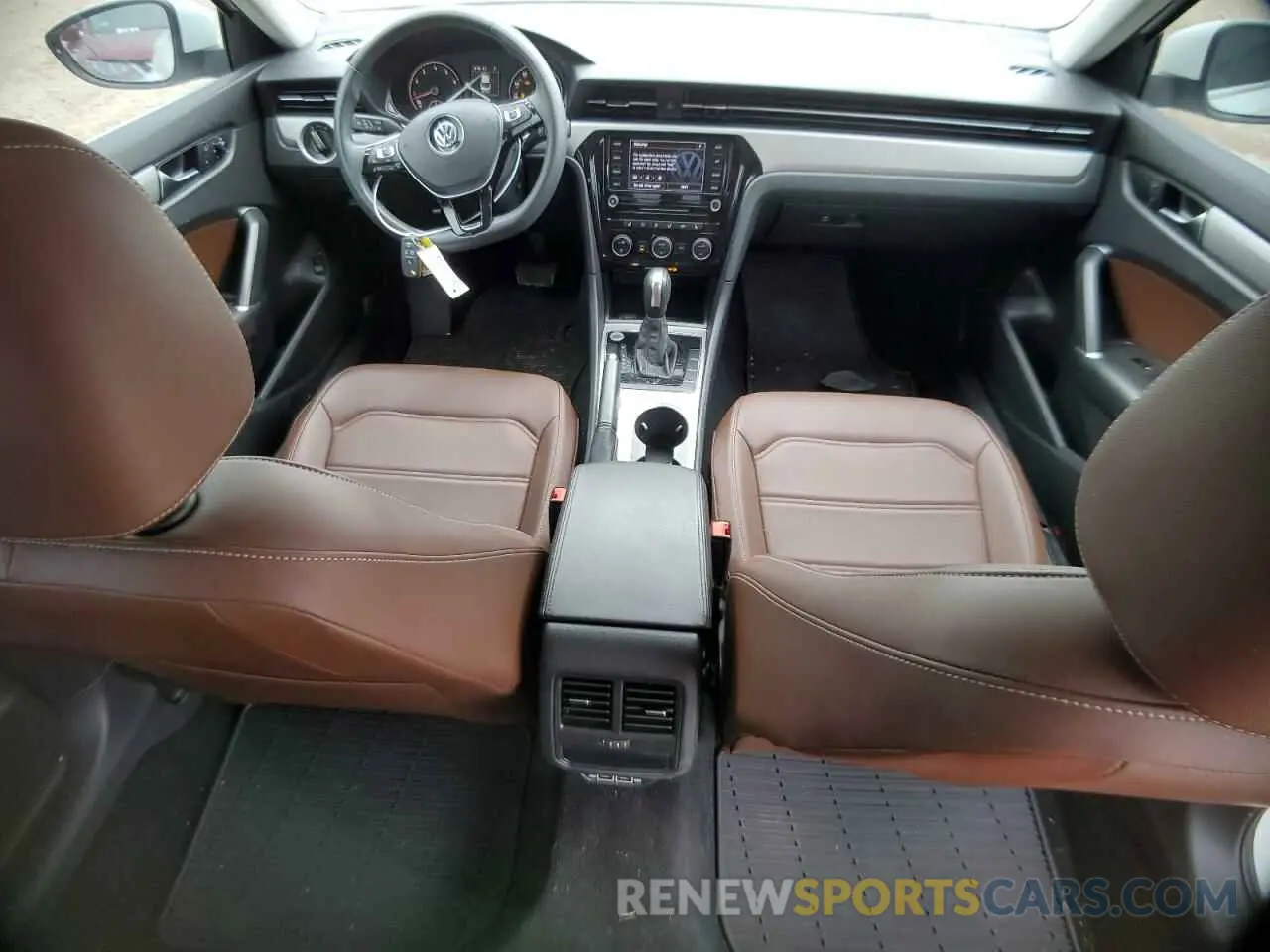 8 Photograph of a damaged car 1VWSA7A39MC014620 VOLKSWAGEN PASSAT 2021