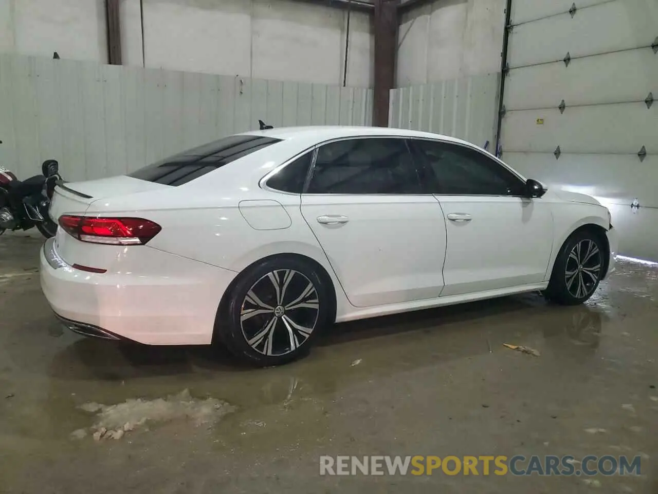 3 Photograph of a damaged car 1VWSA7A3XMC006655 VOLKSWAGEN PASSAT 2021