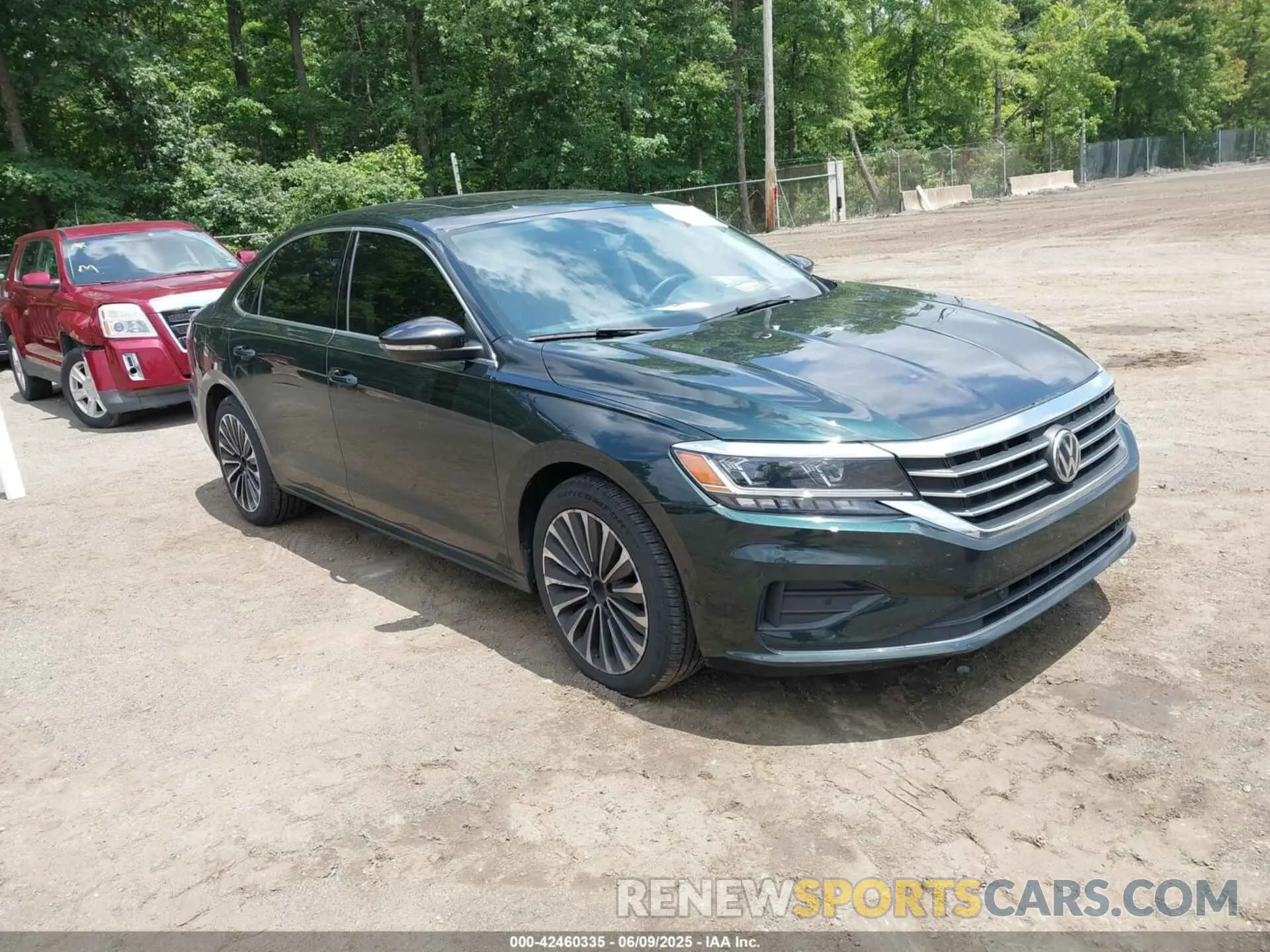 1 Photograph of a damaged car 1VWBA7A37NC003701 VOLKSWAGEN PASSAT 2022