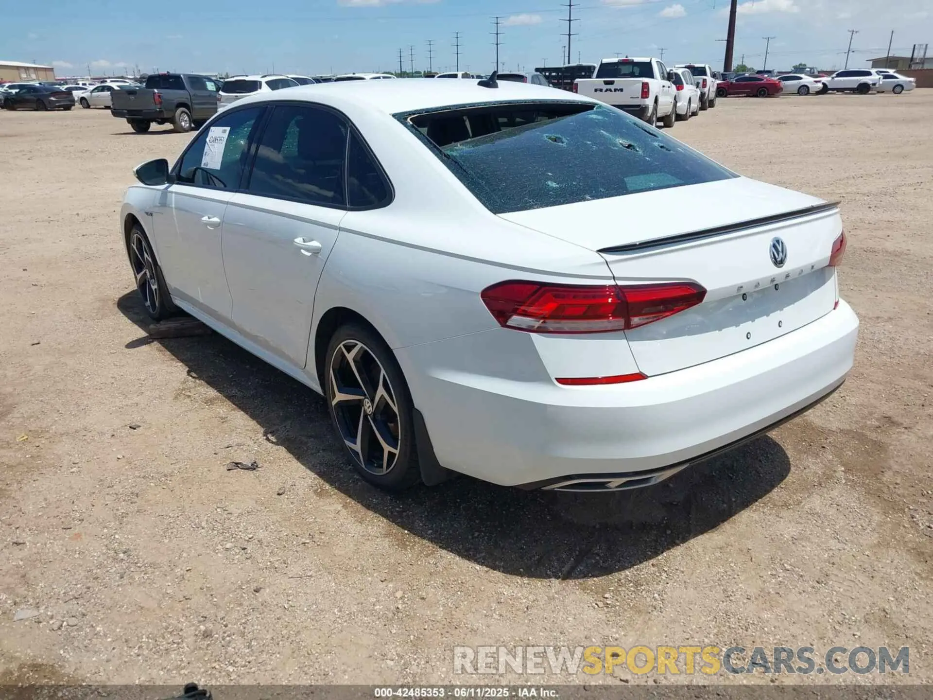 3 Photograph of a damaged car 1VWMA7A36NC007893 VOLKSWAGEN PASSAT 2022