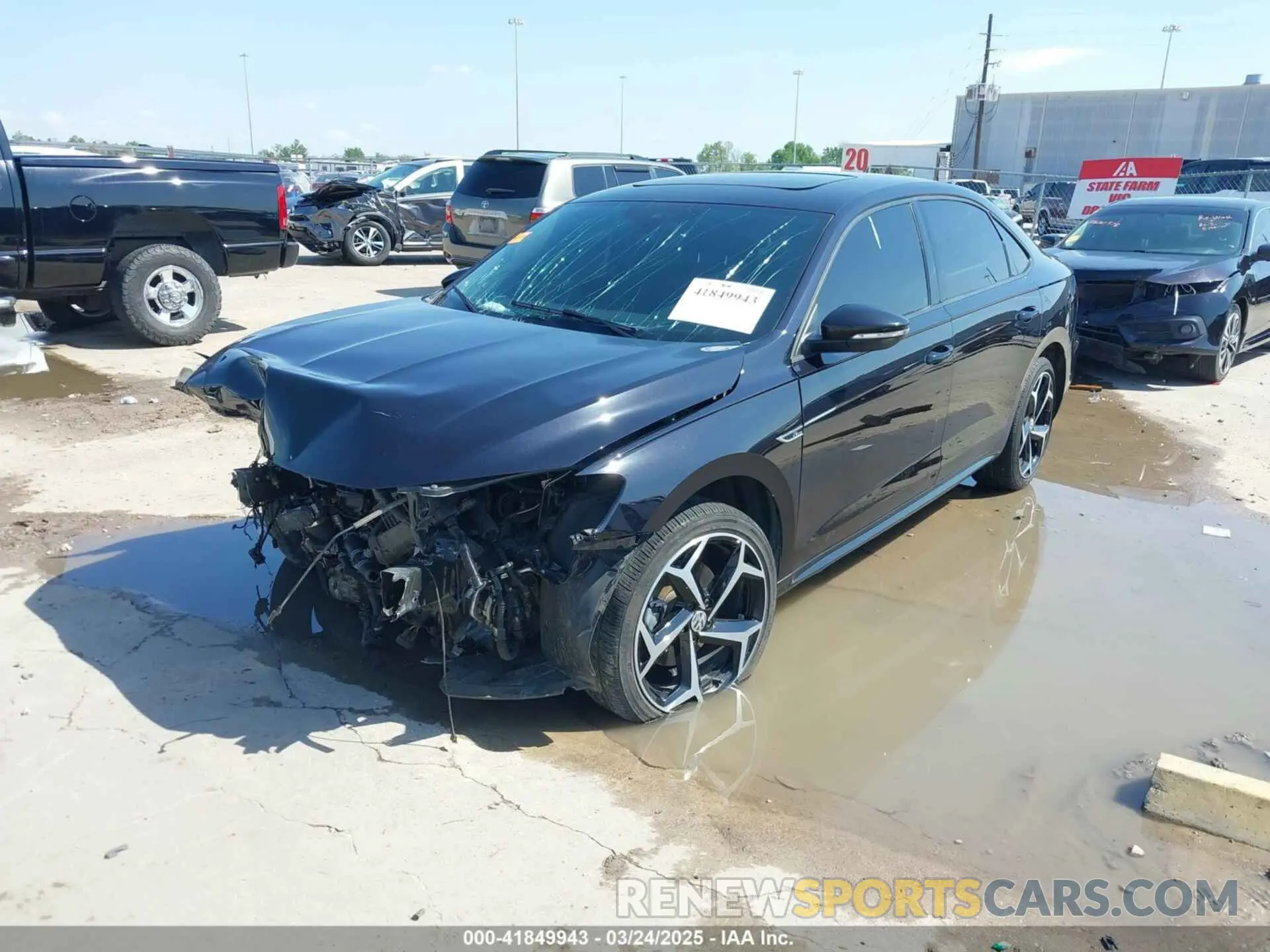 2 Photograph of a damaged car 1VWMA7A36NC007974 VOLKSWAGEN PASSAT 2022