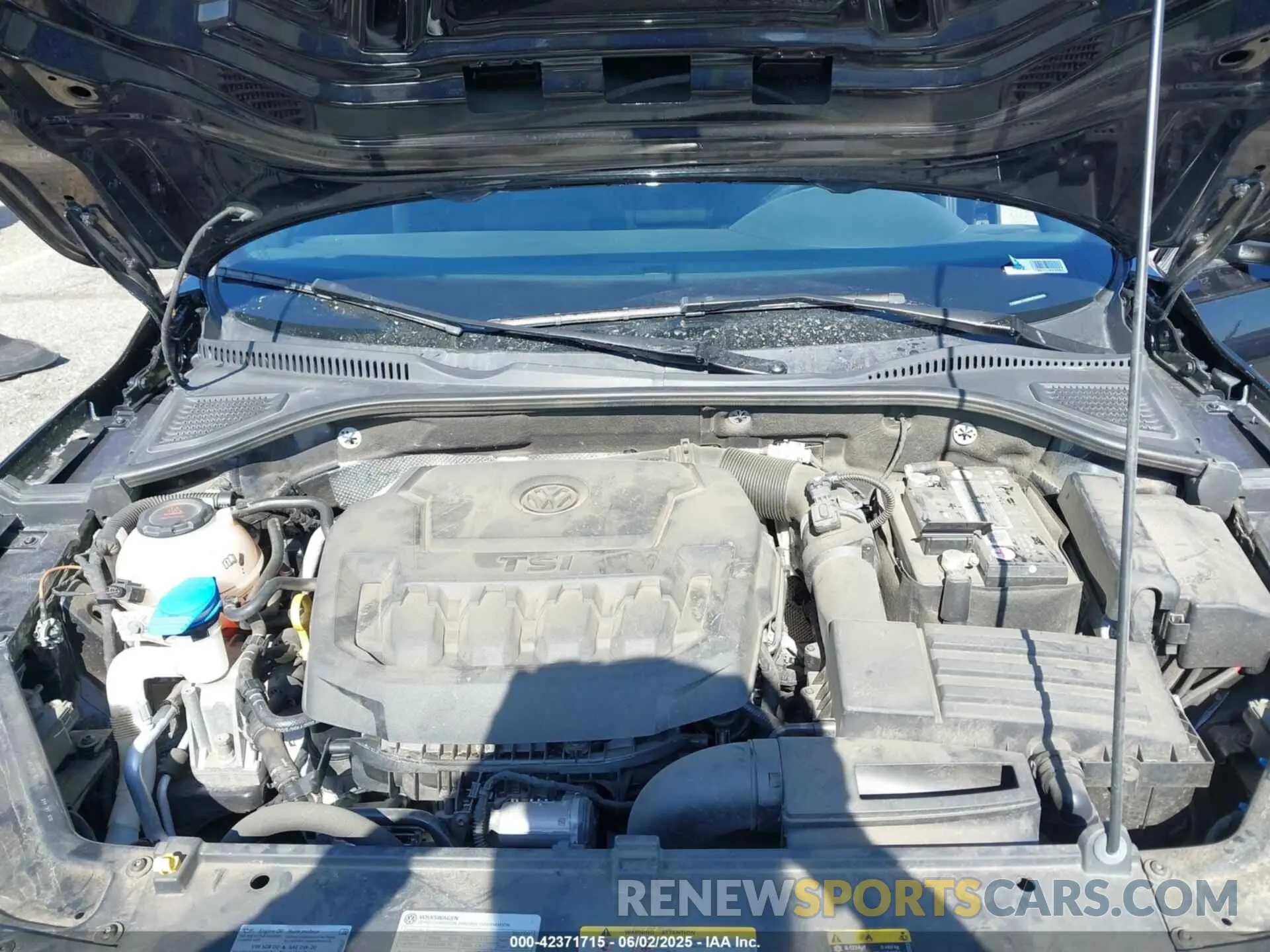 10 Photograph of a damaged car 1VWMA7A38NC003926 VOLKSWAGEN PASSAT 2022