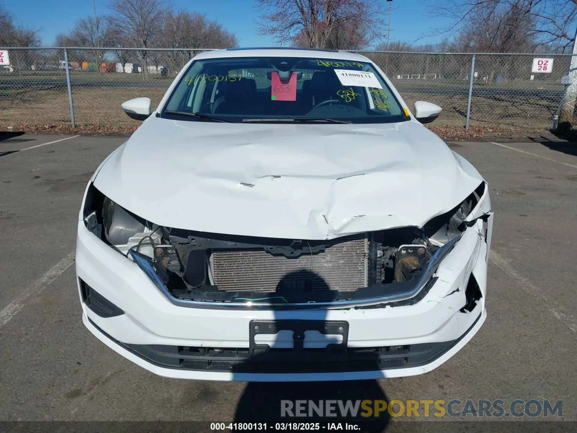 12 Photograph of a damaged car 1VWSA7A31NC009400 VOLKSWAGEN PASSAT 2022