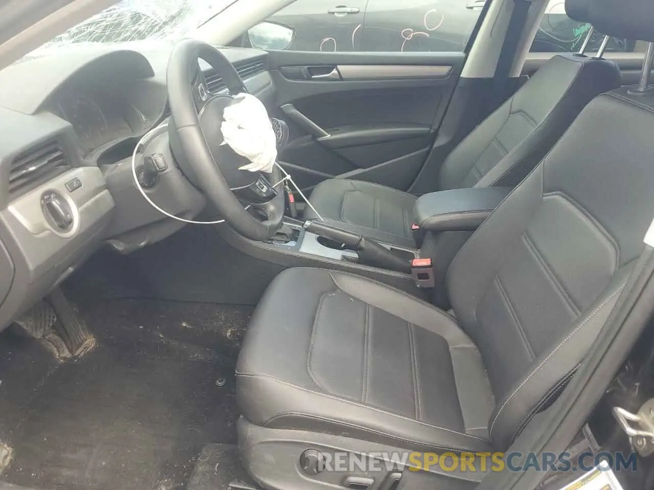7 Photograph of a damaged car 1VWSA7A34NC002473 VOLKSWAGEN PASSAT 2022
