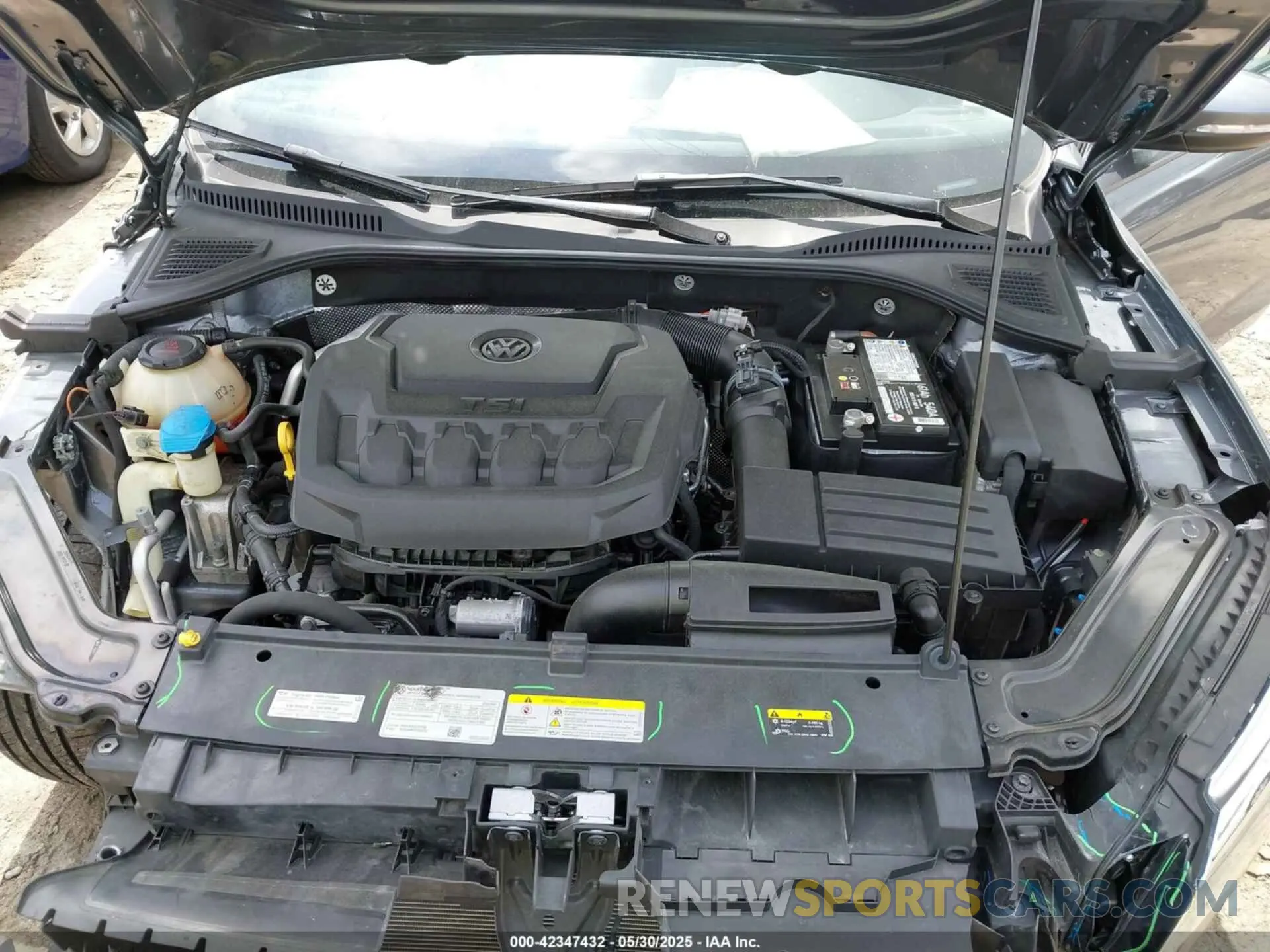 10 Photograph of a damaged car 1VWSA7A34NC005017 VOLKSWAGEN PASSAT 2022